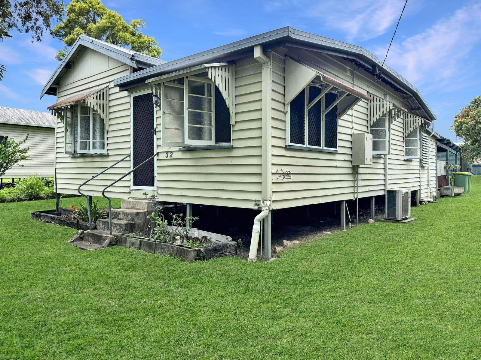 32 Beach Road, Sarina QLD 4737, Sarina - Image 1