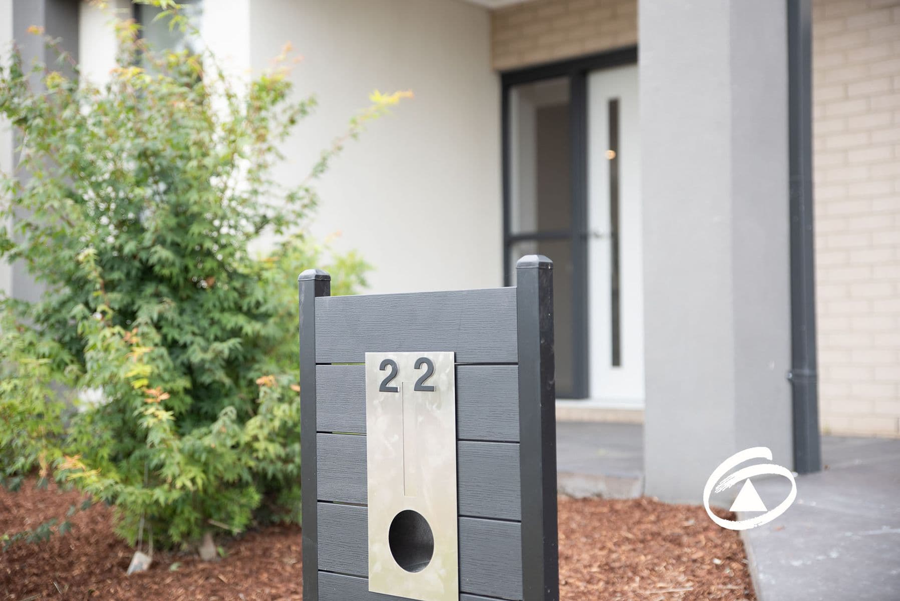 22 Bronnie Street, Clyde North VIC 3978, Clyde North - Thumbnail 2