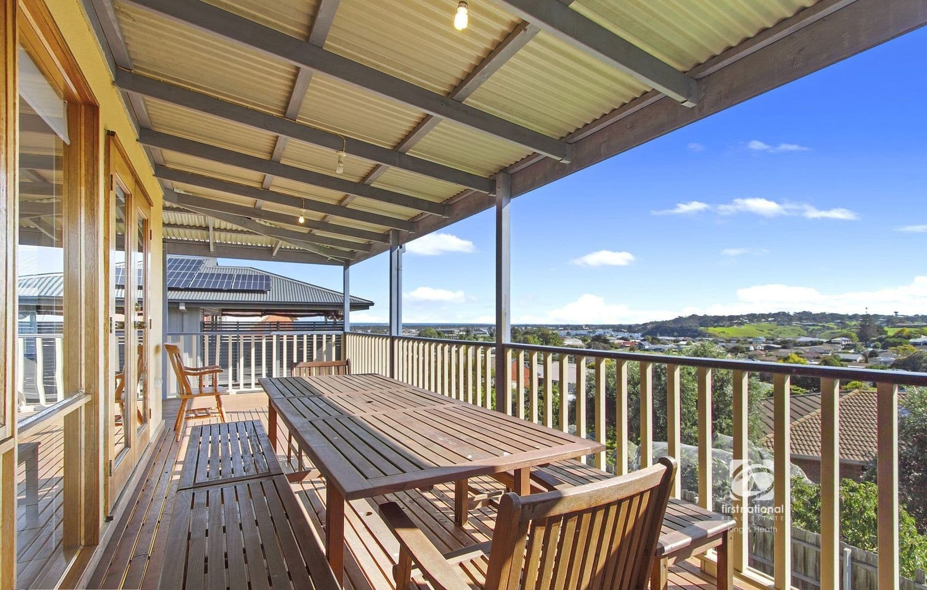 10 Uplands Avenue, Lakes Entrance VIC 3909, Lakes Entrance - Thumbnail 2