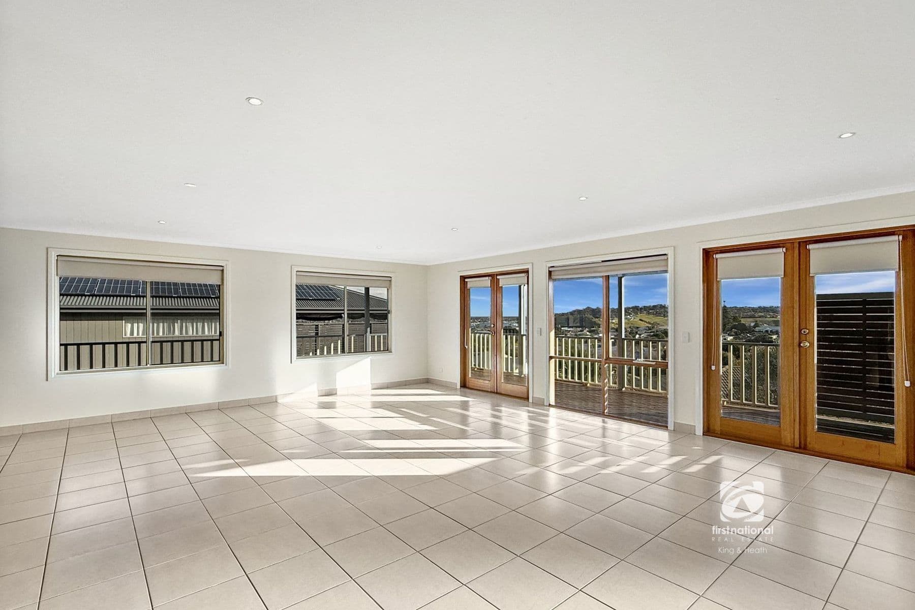 10 Uplands Avenue, Lakes Entrance VIC 3909, Lakes Entrance - Thumbnail 5