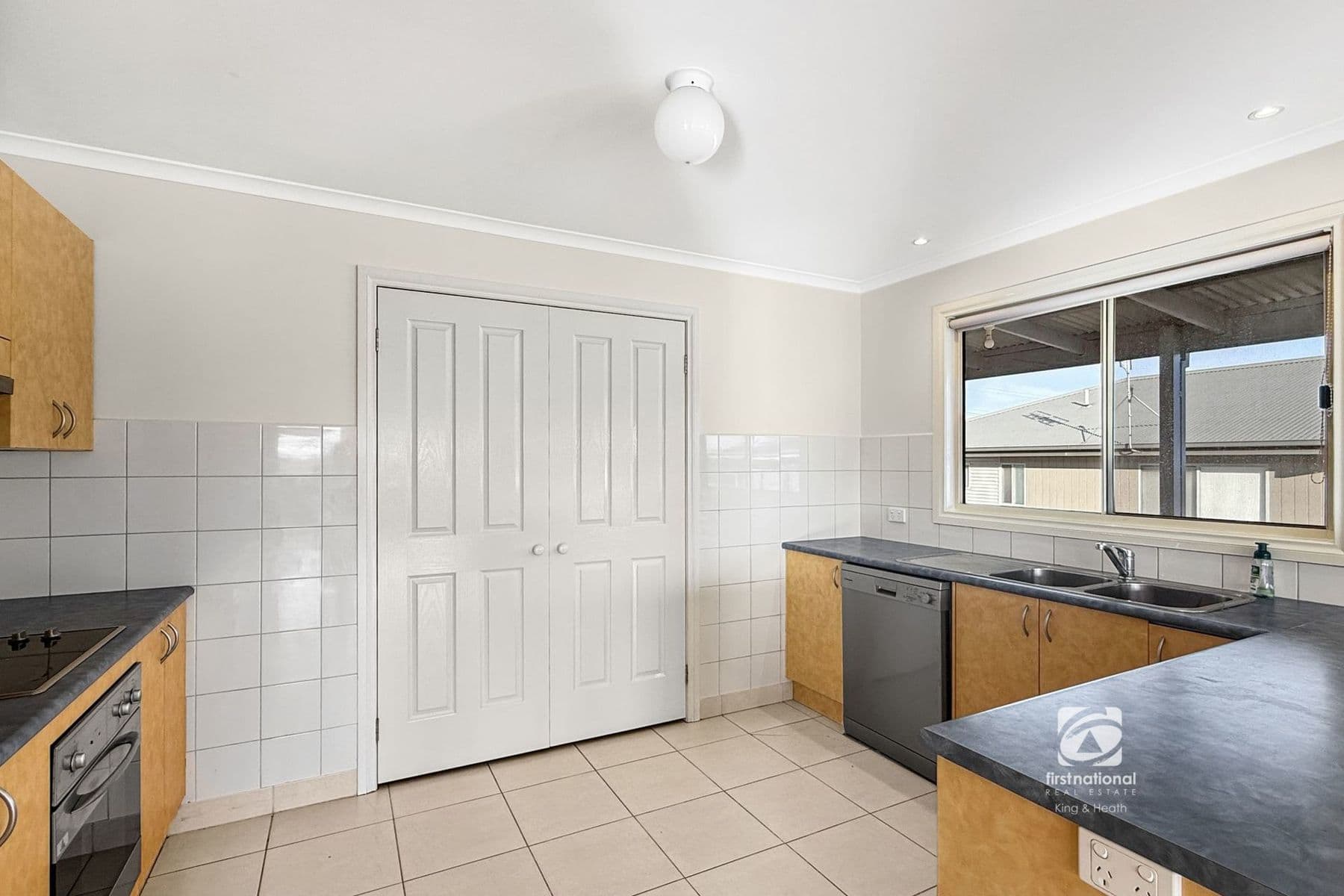 10 Uplands Avenue, Lakes Entrance VIC 3909, Lakes Entrance - Thumbnail 7
