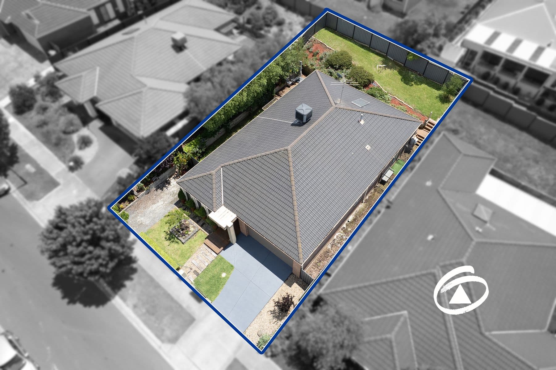 28 Victoria Place, Pakenham VIC 3810, Pakenham - Thumbnail 2