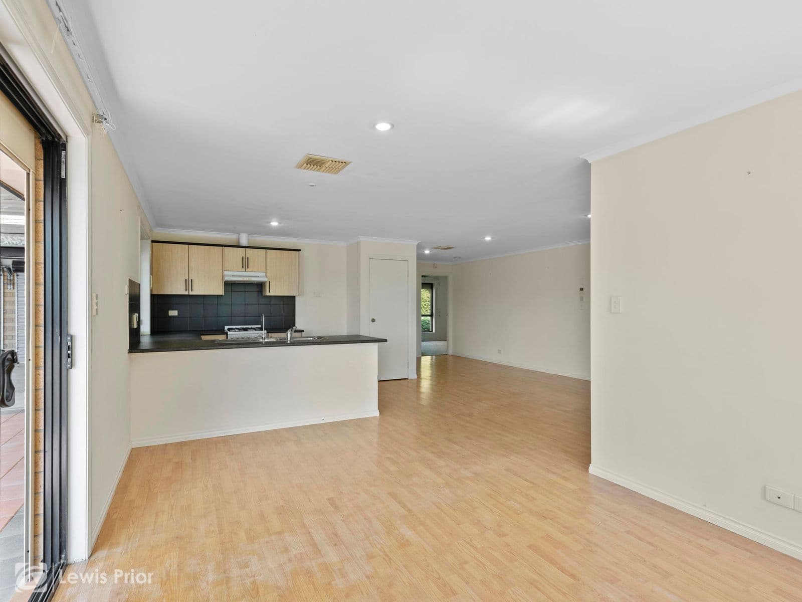 6 Unity Drive, Sheidow Park SA 5158, Sheidow Park - Thumbnail 6