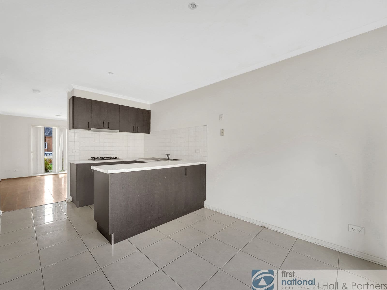 1/57 Wilma Avenue, Dandenong VIC 3175, Dandenong - Thumbnail 4