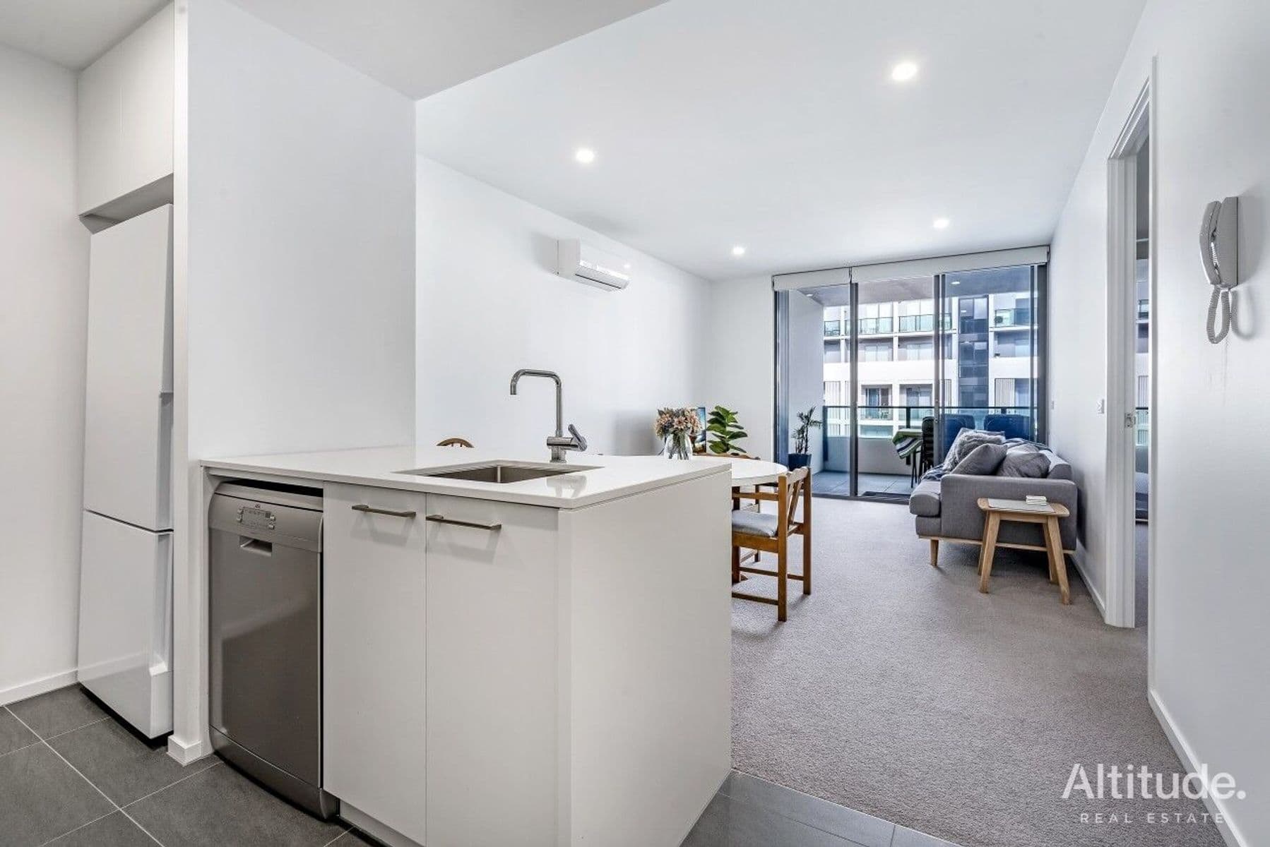 410/1 Howard Street, Warners Bay, NSW 2282, Warners Bay - Thumbnail 3