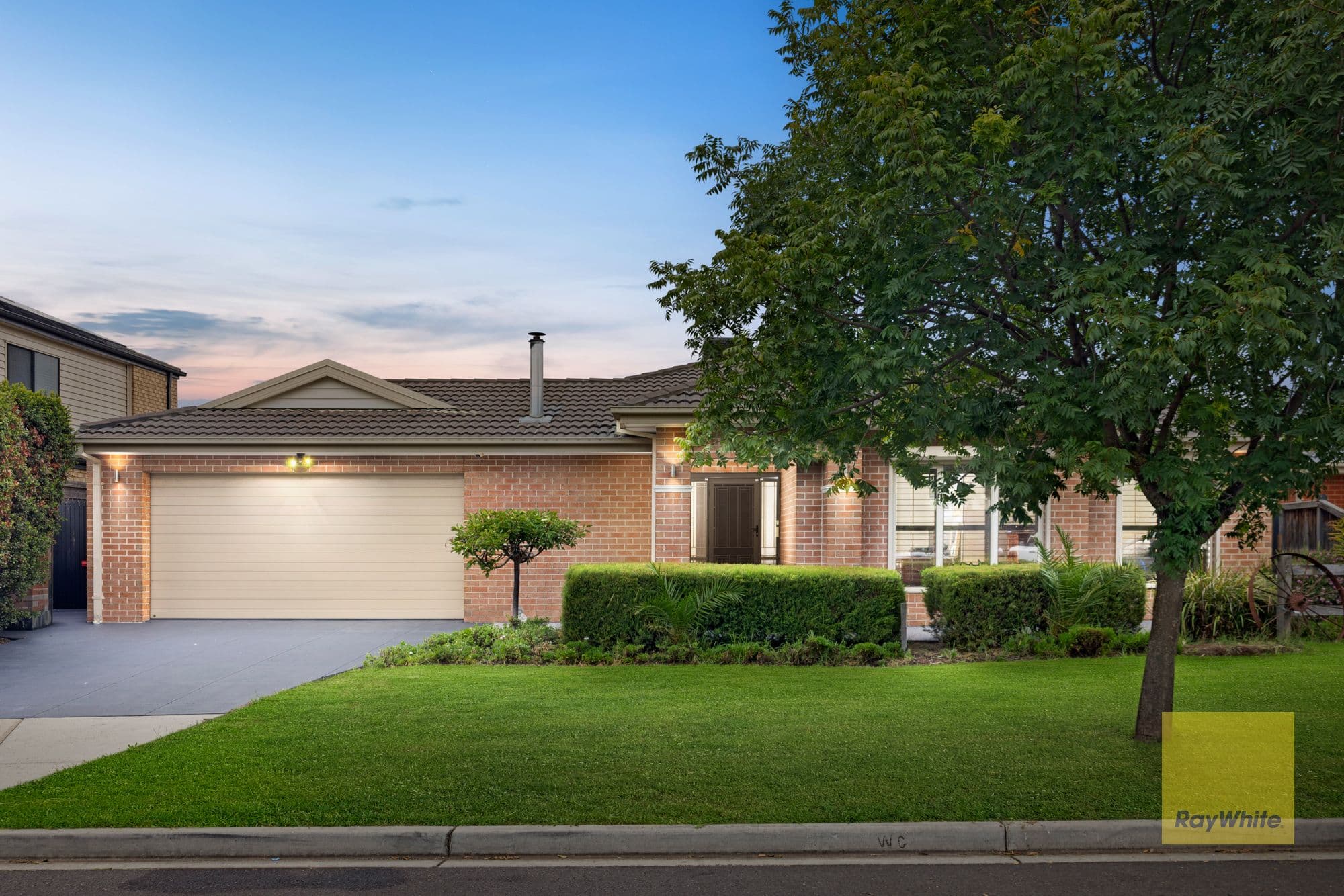 3 Rosyth Court, Deer Park VIC 3023, Deer Park - Thumbnail 2