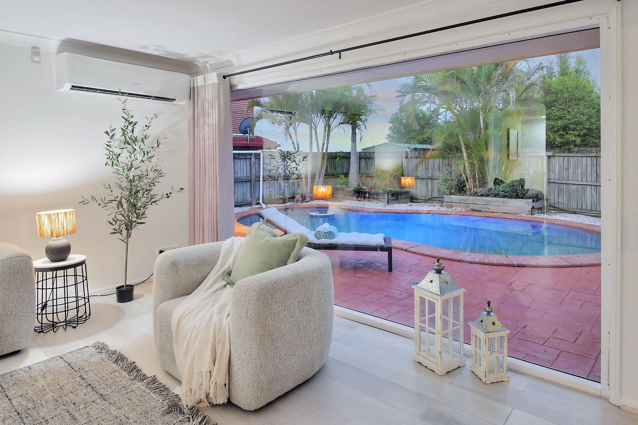 119 Lancaster Circuit, Stretton QLD 4116, Stretton - Thumbnail 2