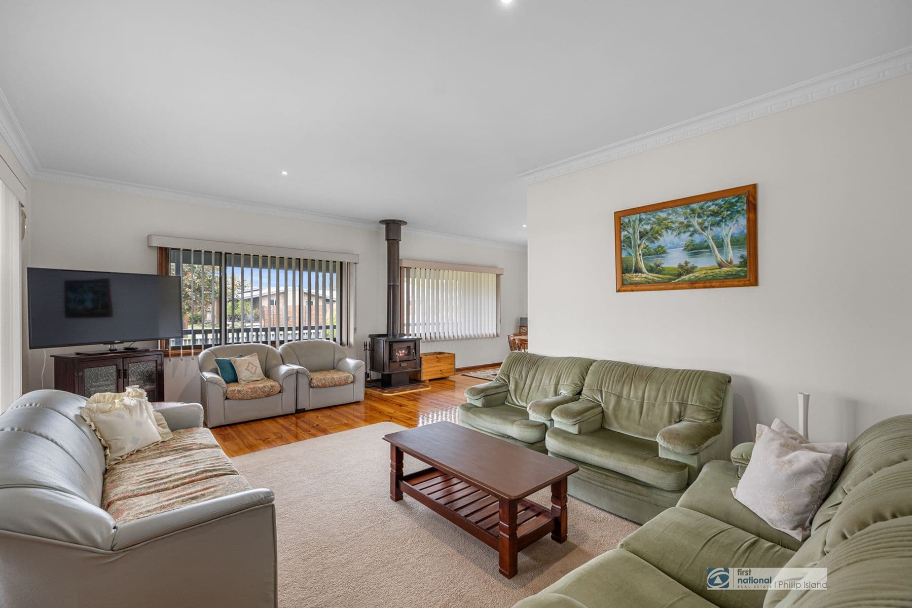 13 Kenwyn Court, Cowes VIC 3922, Cowes - Thumbnail 2