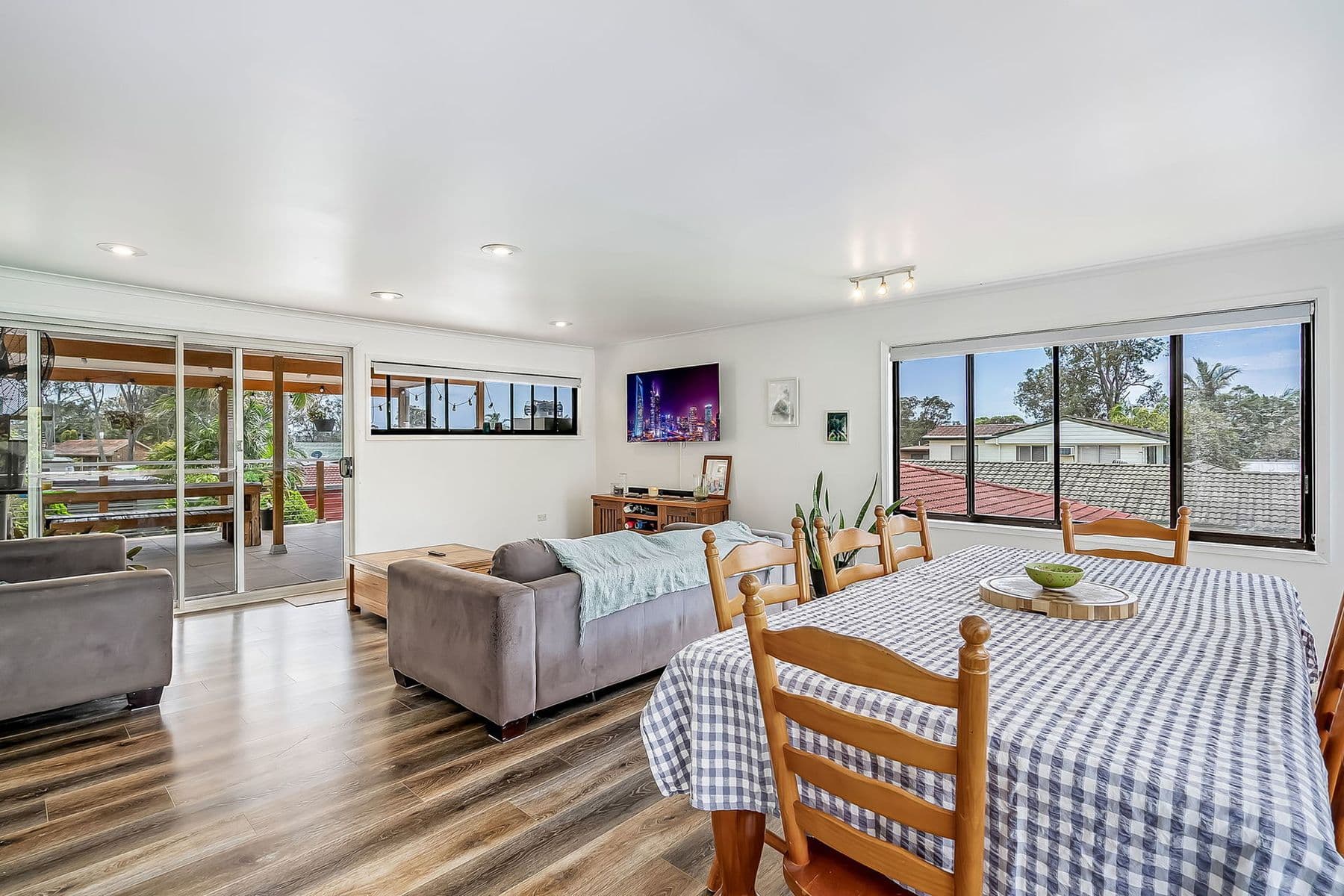 7 Hunter Street, Charmhaven NSW 2263, Charmhaven - Thumbnail 3