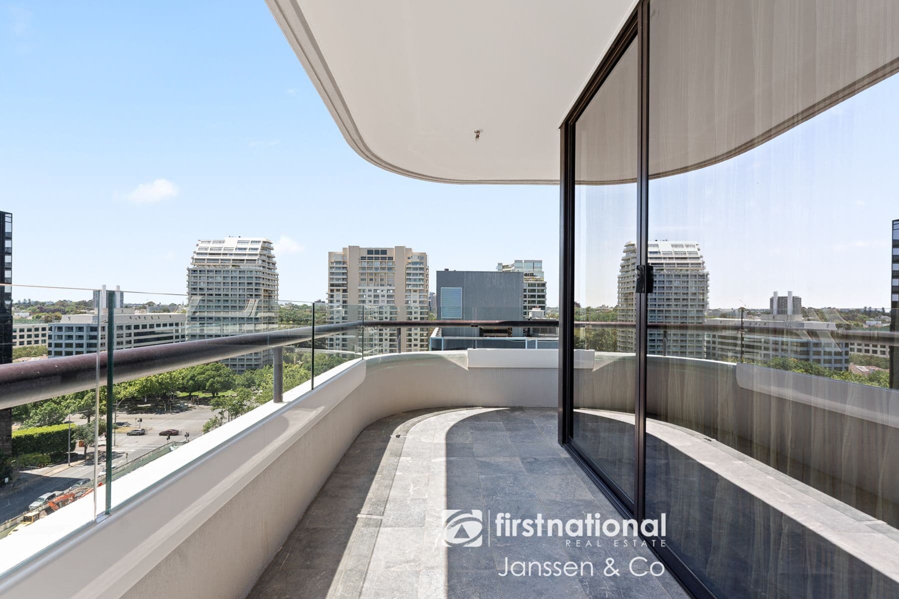 11B/29 Queens Road, Melbourne, VIC 3004, Melbourne - Thumbnail 2