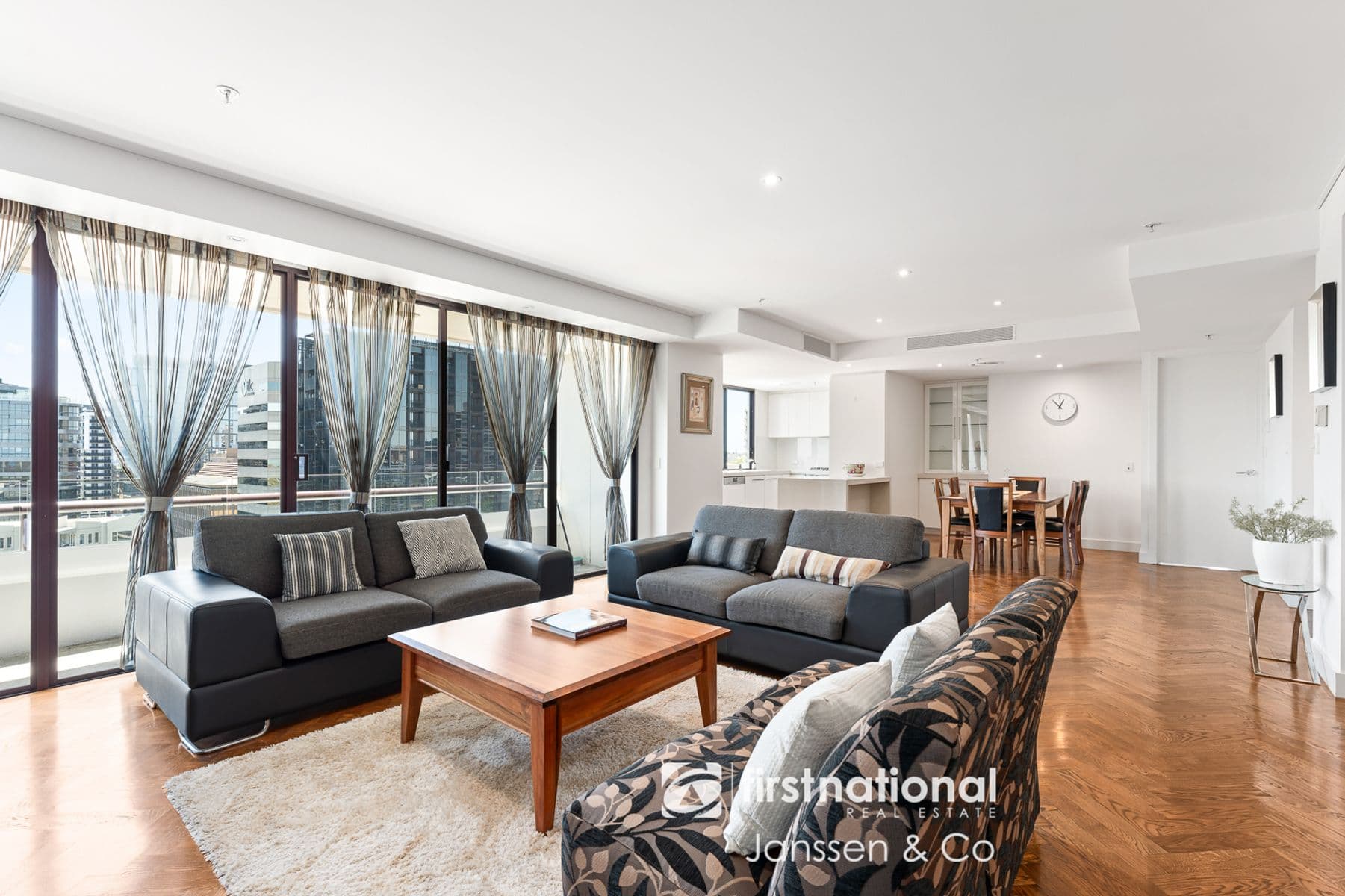 11B/29 Queens Road, Melbourne, VIC 3004, Melbourne - Thumbnail 3