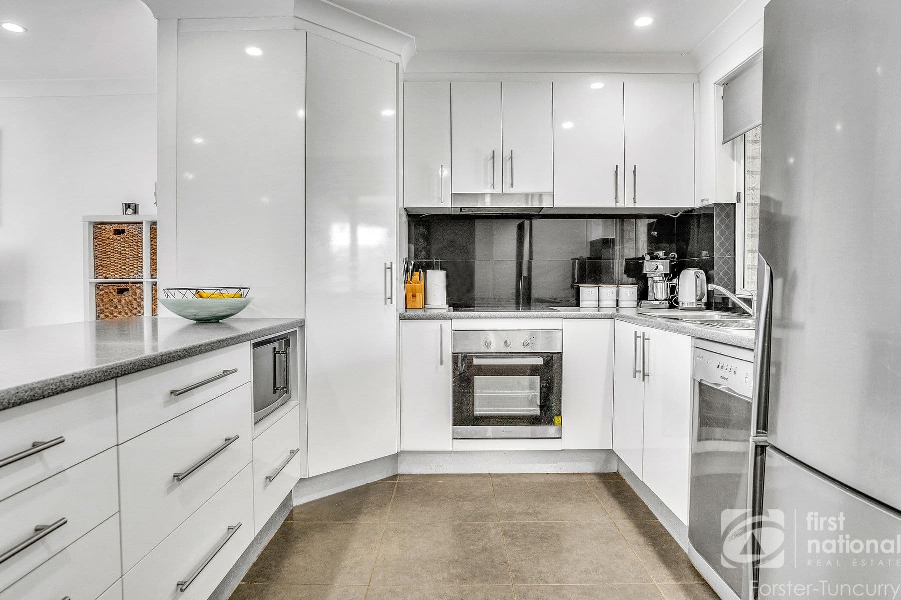 19 Murray Avenue, Forster NSW 2428, Forster - Thumbnail 8