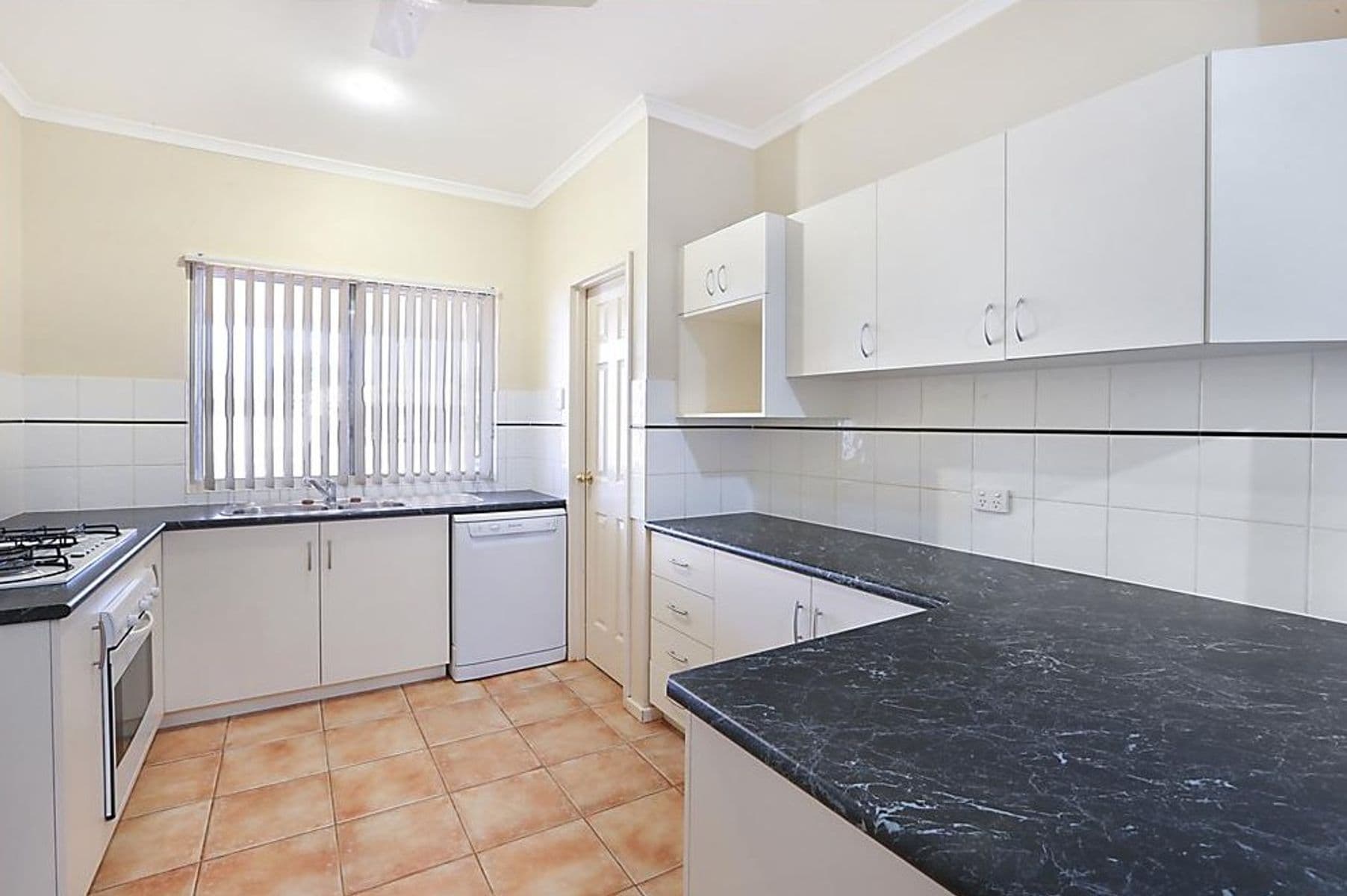 3 Hazell Court, Nickol WA 6714, Nickol - Thumbnail 3