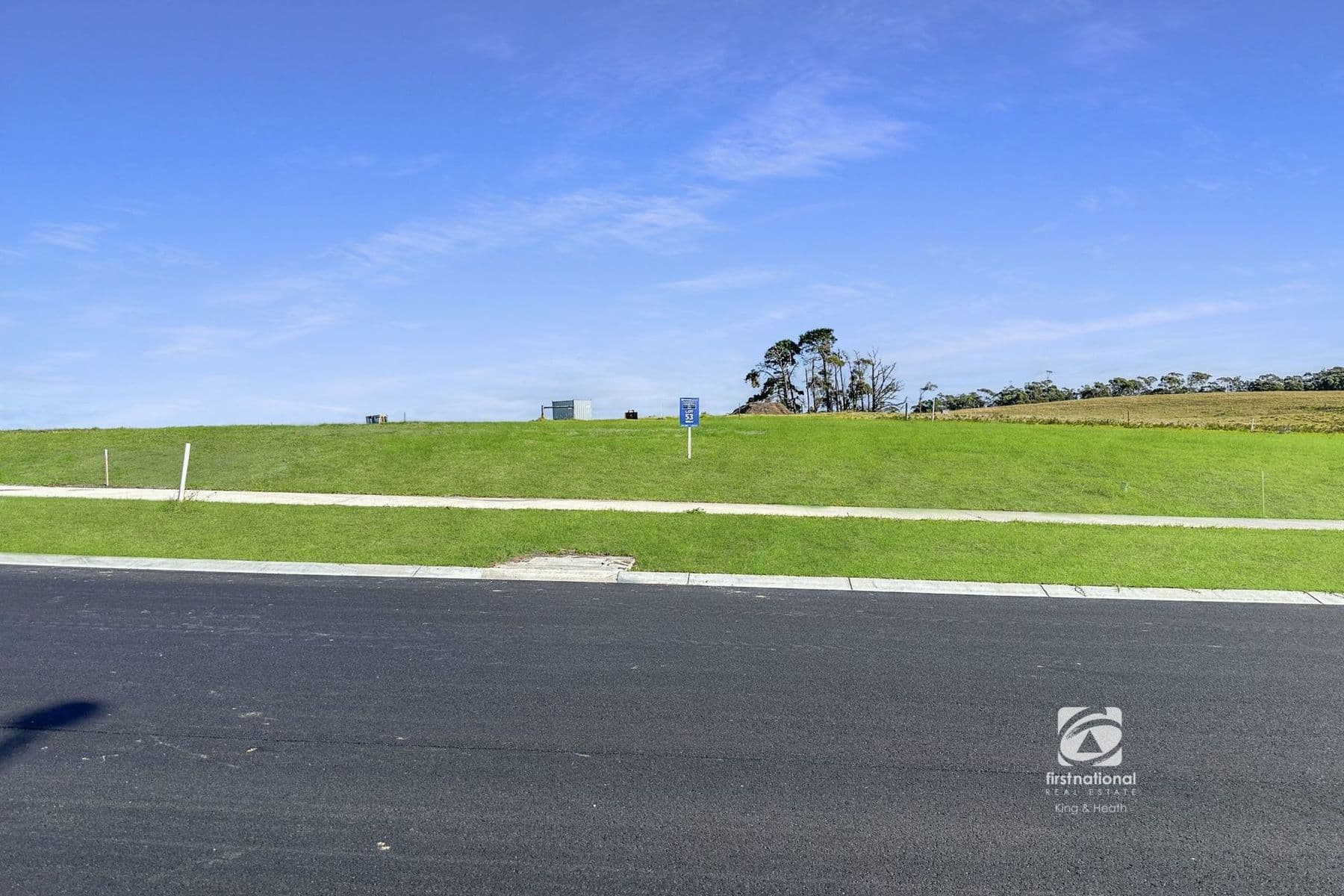 26 Lady Harriet Drive, Lakes Entrance VIC 3909, Lakes Entrance - Thumbnail 3