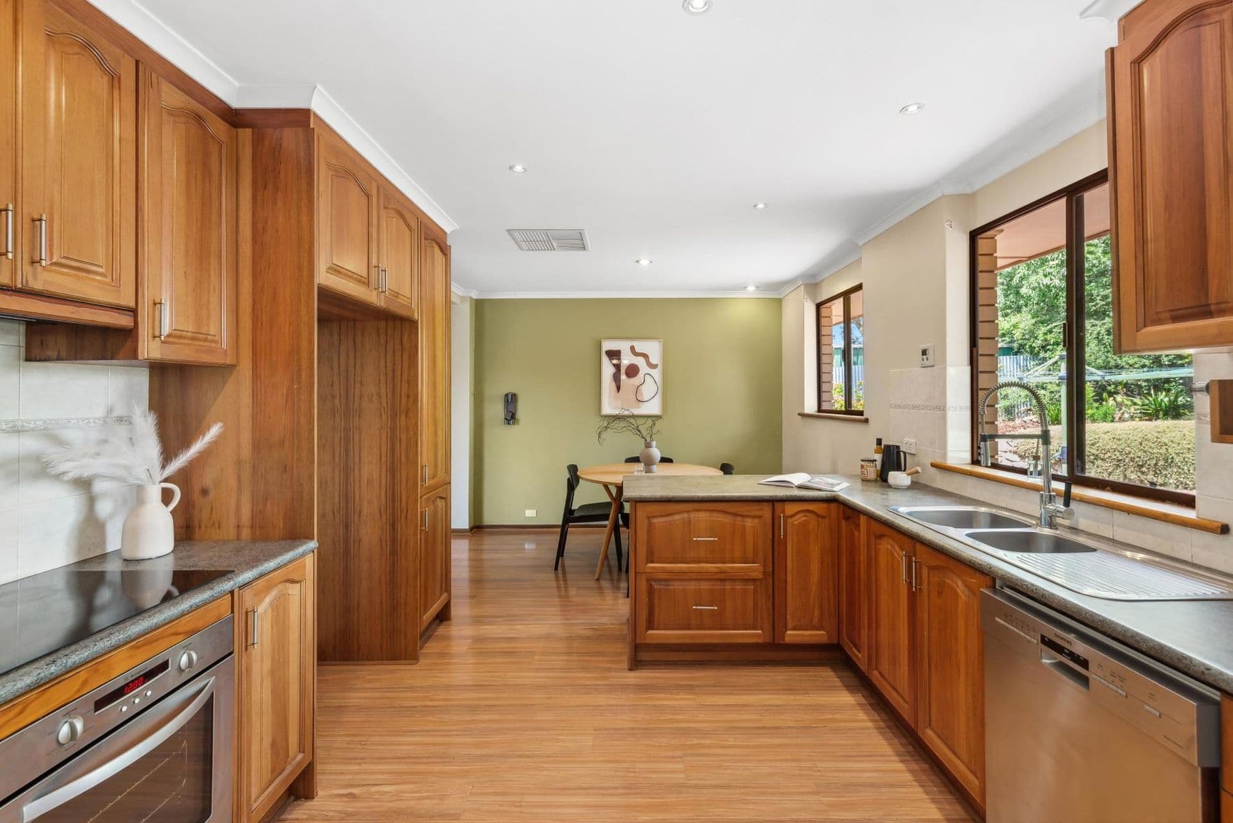 7 Joyce Street, Redwood Park SA 5097, Redwood Park - Thumbnail 6