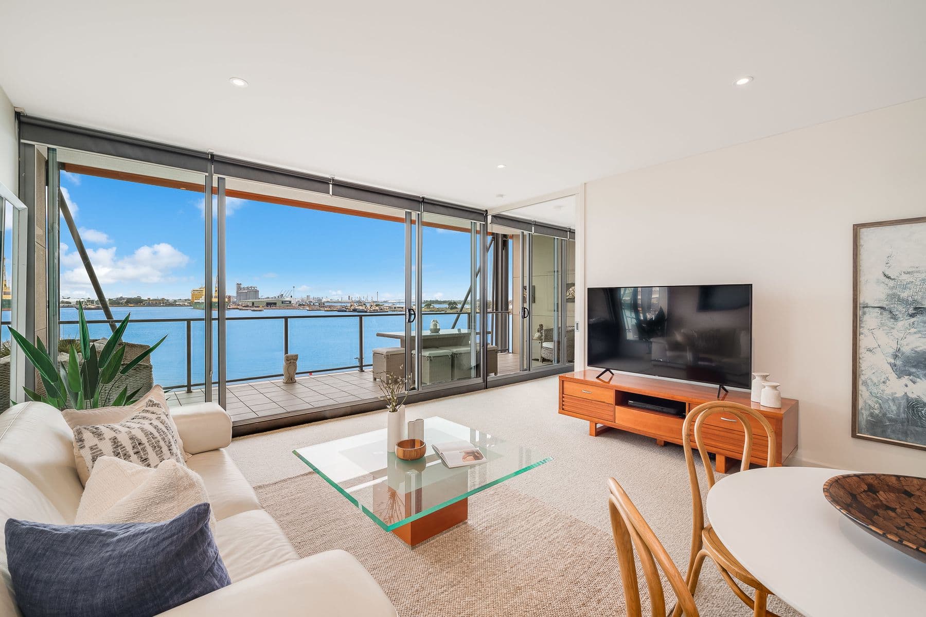 202/3A Honeysuckle Drive, Newcastle NSW 2300, Newcastle - Image 1