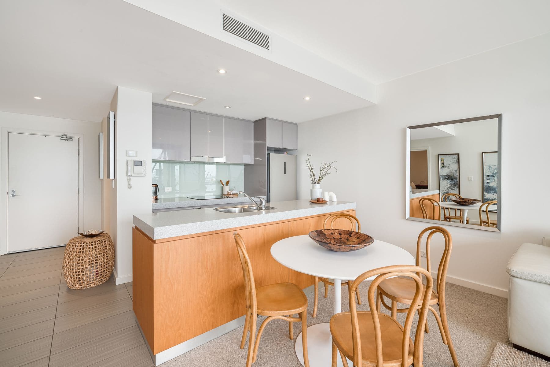 202/3A Honeysuckle Drive, Newcastle NSW 2300, Newcastle - Thumbnail 7