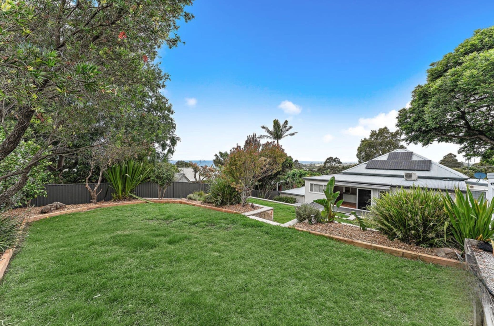29 The Lookout, Thirroul NSW 2515, Thirroul - Image 1