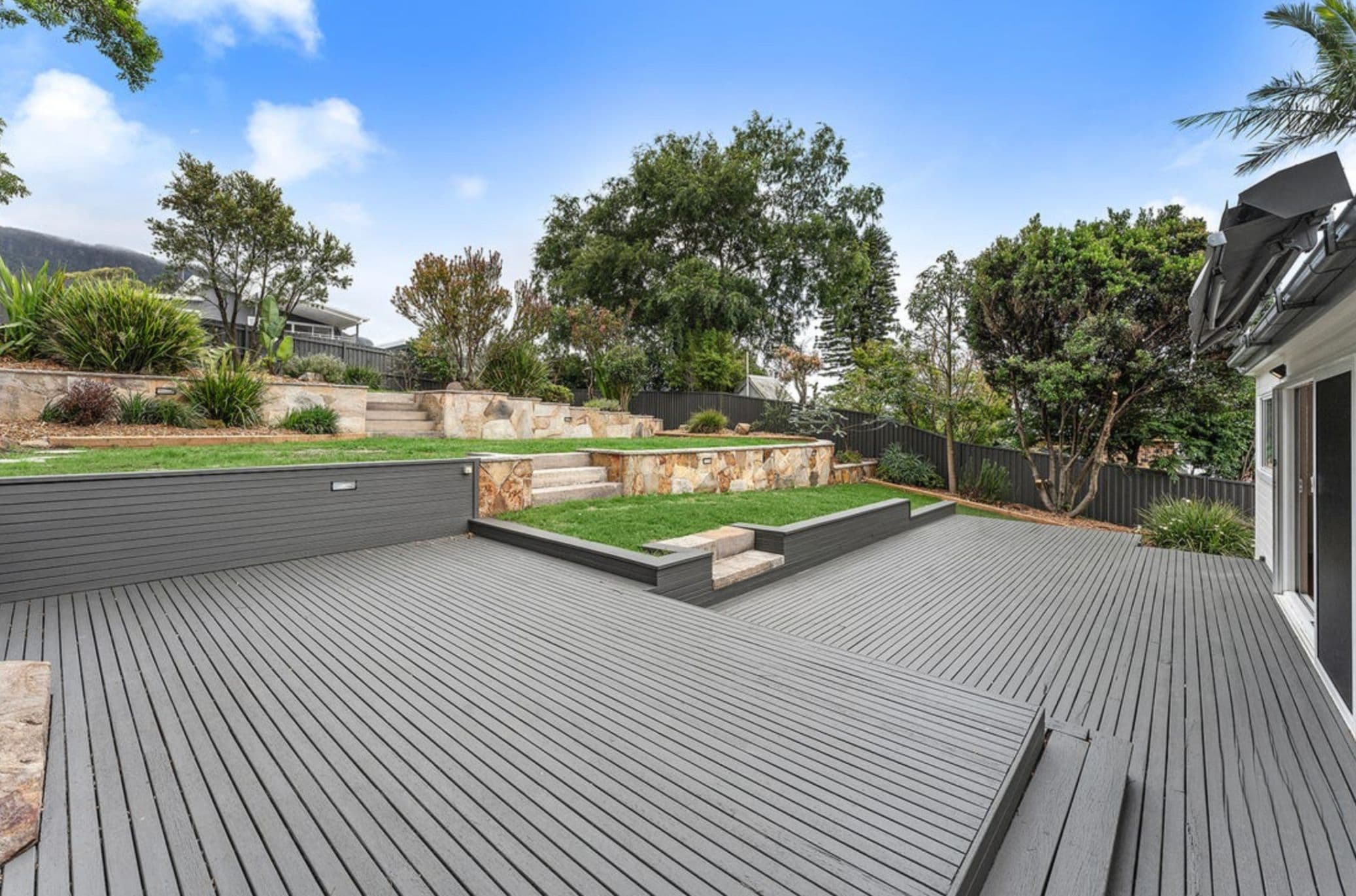 29 The Lookout, Thirroul NSW 2515, Thirroul - Thumbnail 2