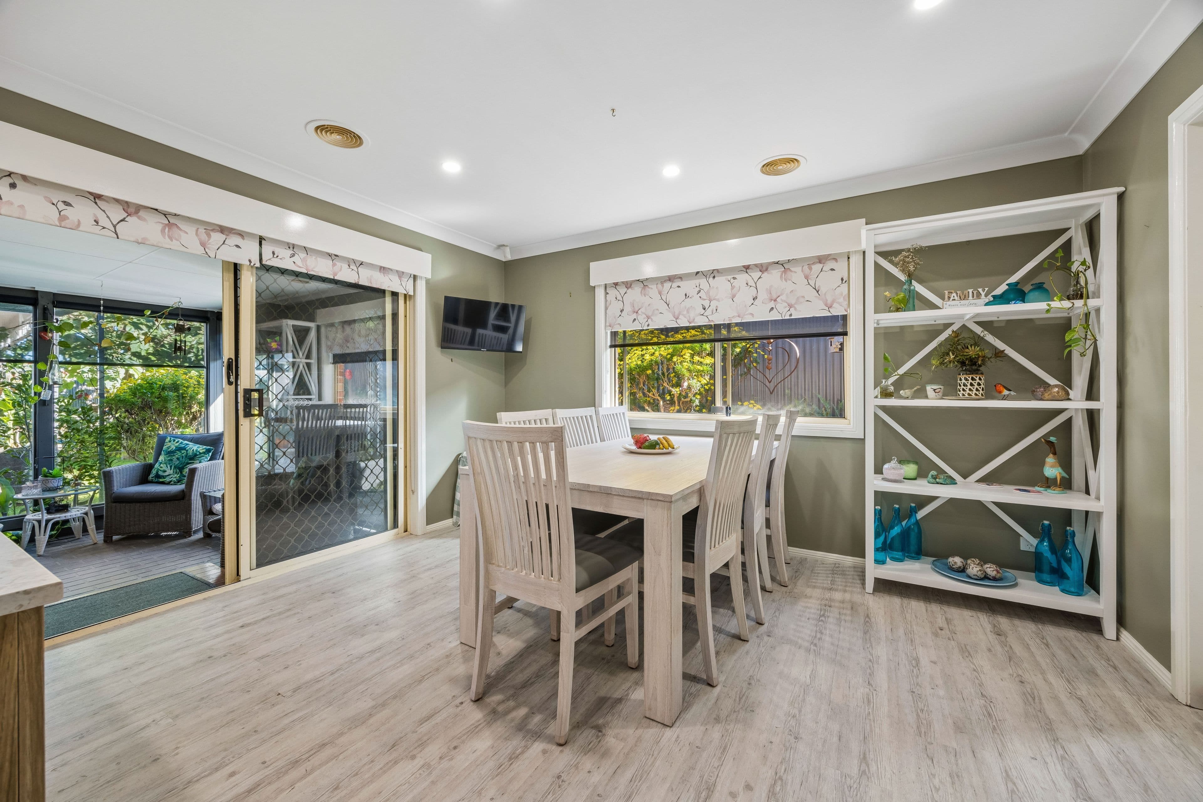 7 Samuel Court, Young NSW 2594, Young - Thumbnail 4