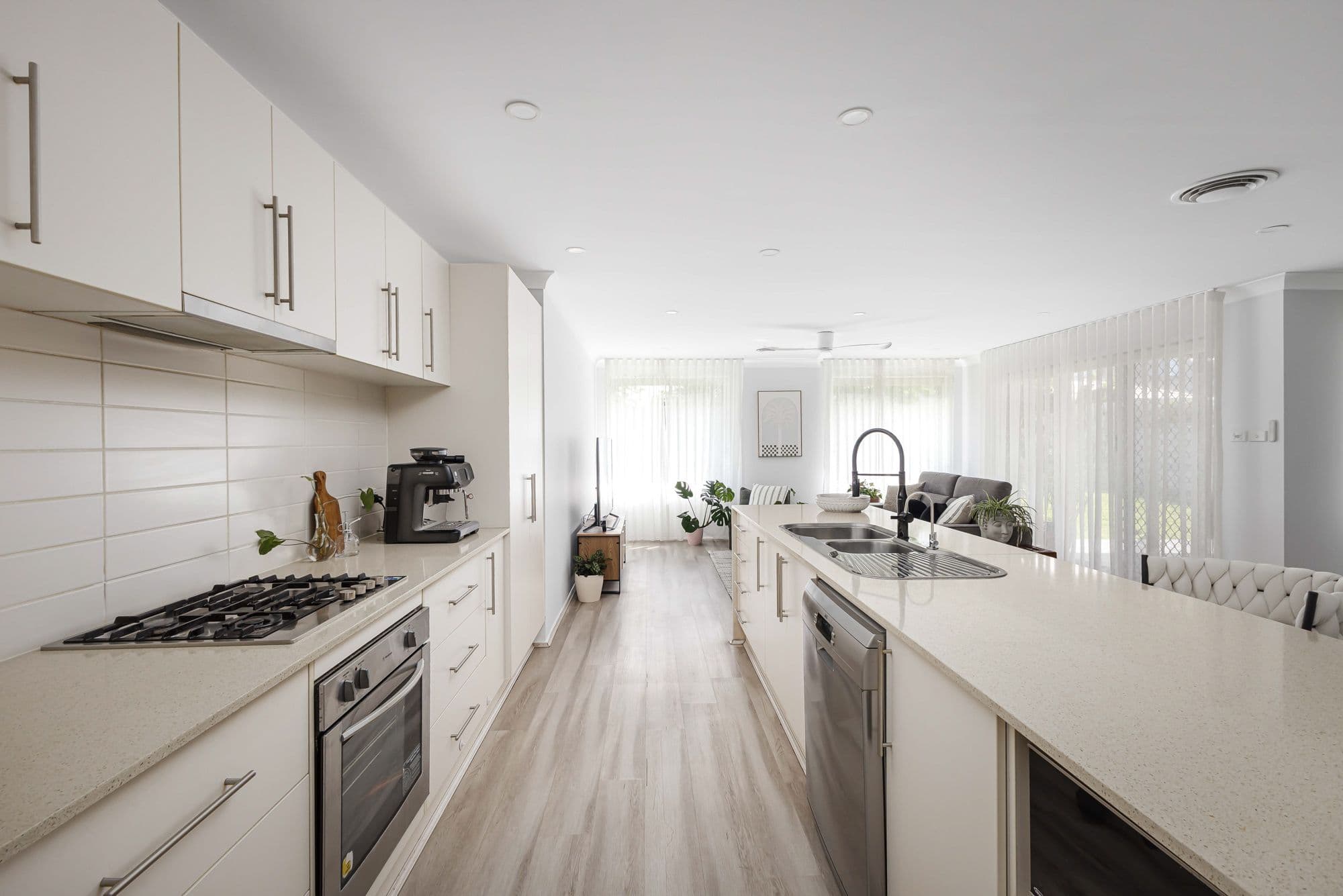 18 Ridgeline Drive, The Ponds NSW 2769, The Ponds - Thumbnail 4