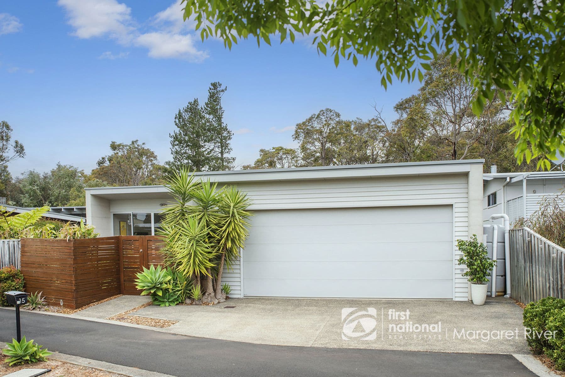 17 Tyrone Loop, Margaret River WA 6285, Margaret River - Thumbnail 6