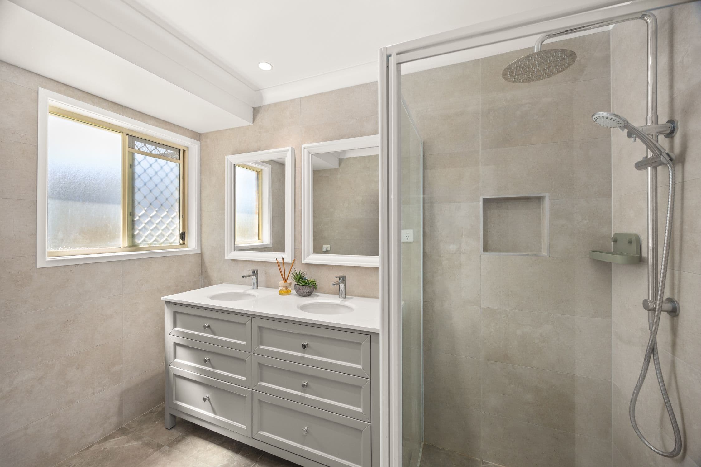 1 Burwick Close, Middle Park QLD 4074, Middle Park - Thumbnail 7