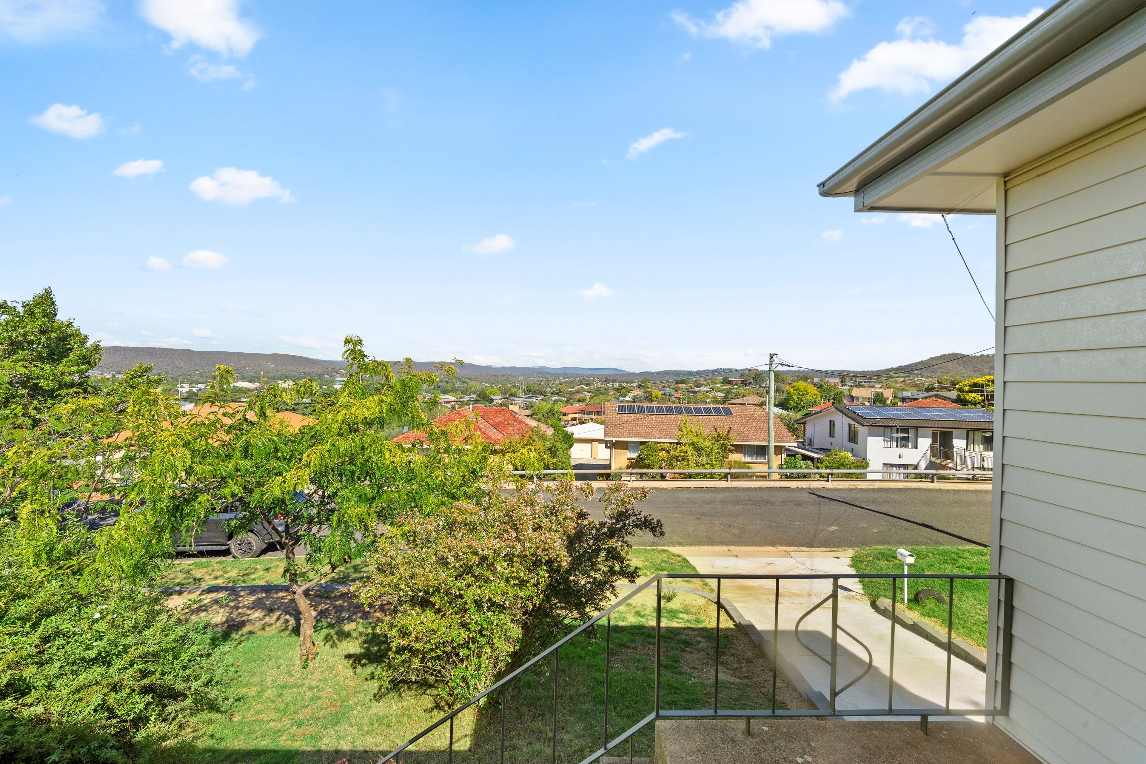17 Kinkora Place, Crestwood NSW 2620, Crestwood - Thumbnail 4