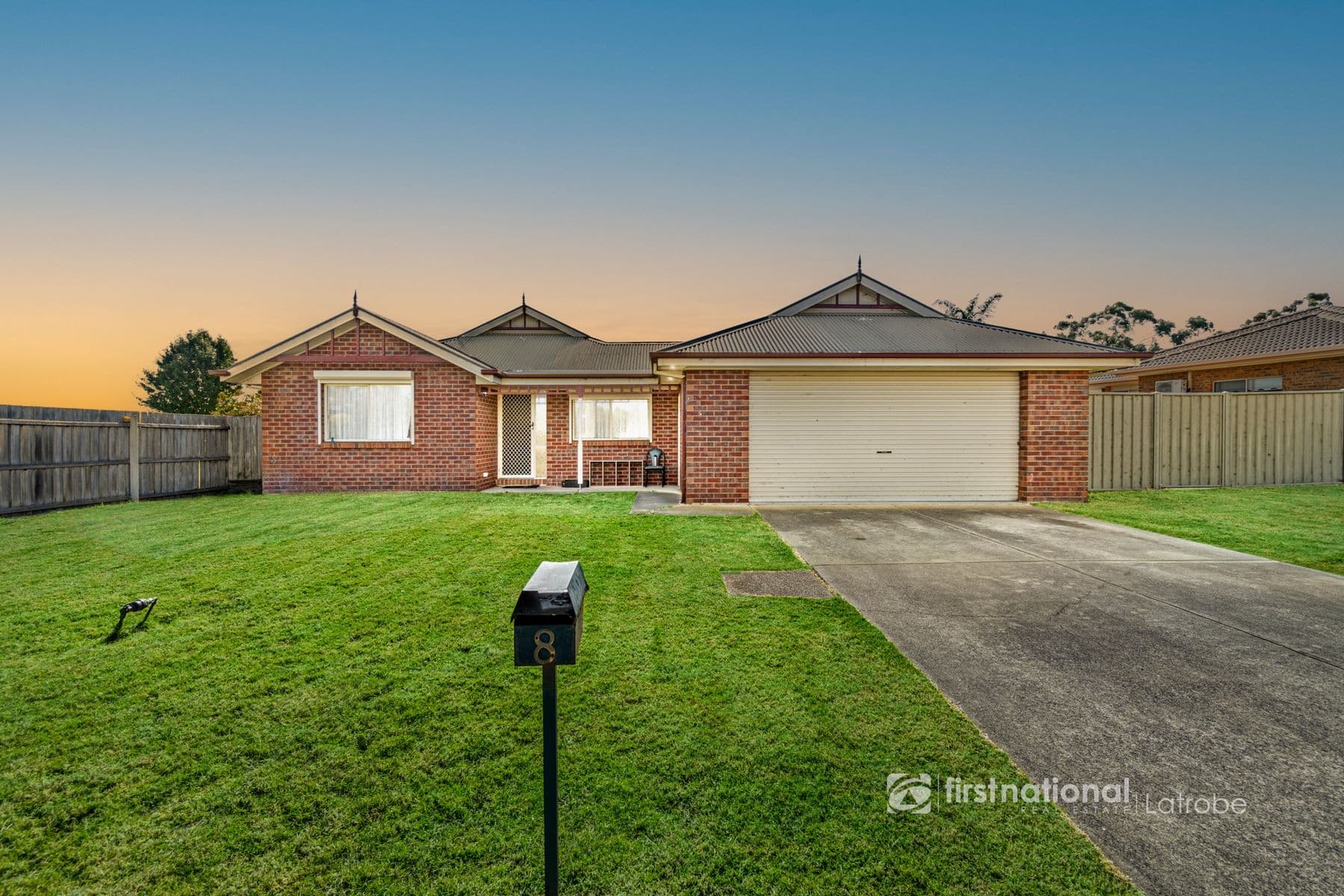 8 Oak Avenue, Traralgon VIC 3844, Traralgon - Image 1