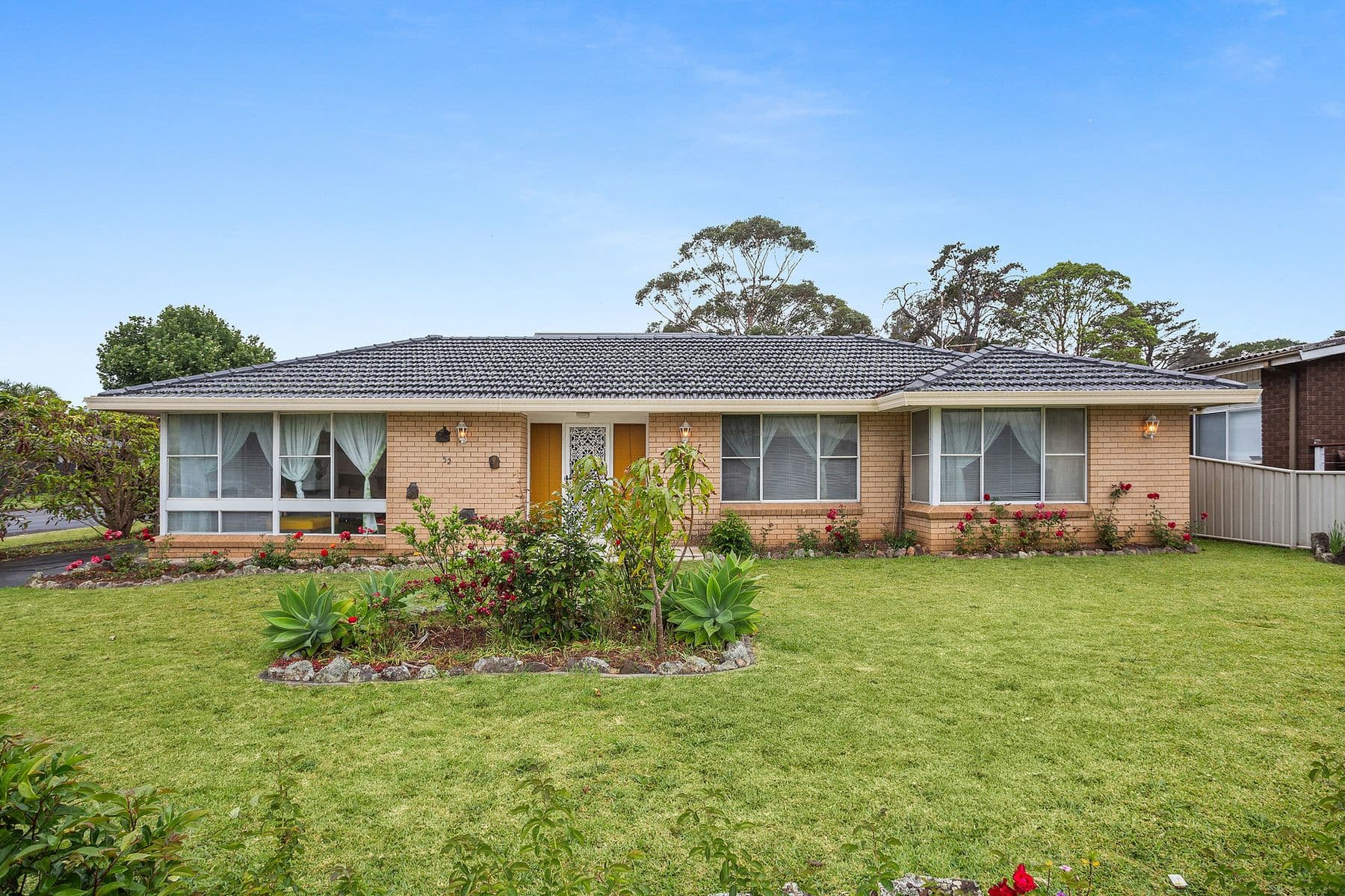 52 The Esplanade, Oak Flats NSW 2529, Oak Flats - Image 1