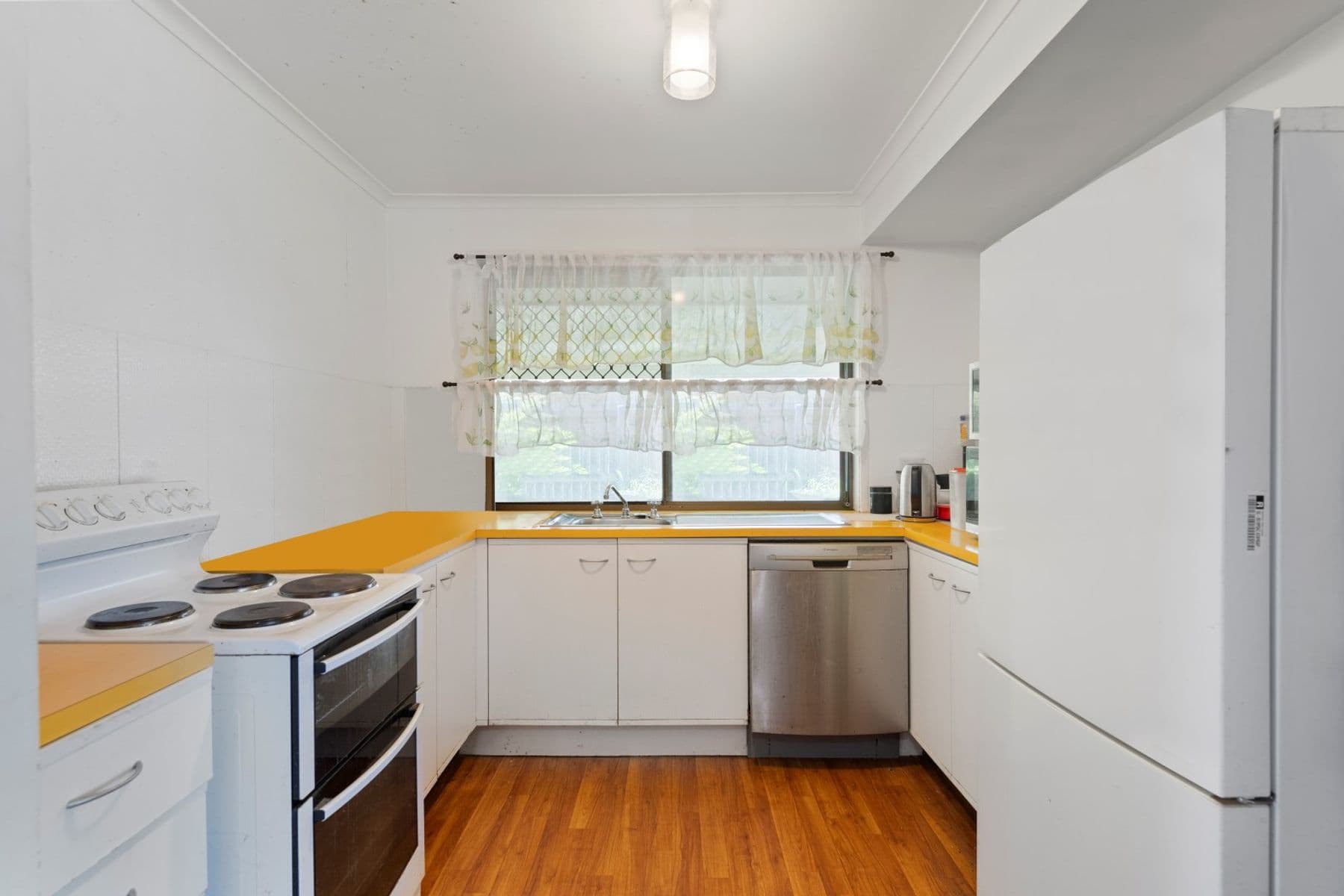 12 Creston Street, Raceview, QLD 4305, Raceview - Thumbnail 6