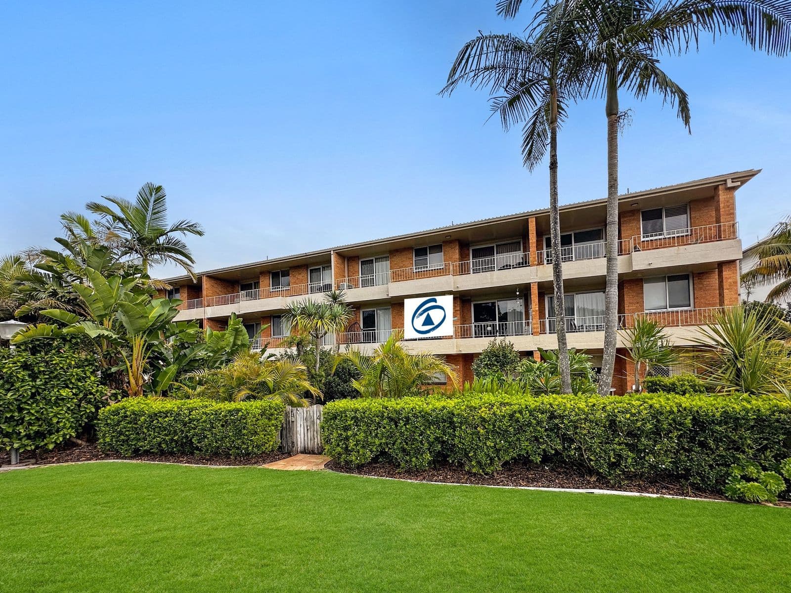 9/21 Beach Road, Hawks Nest NSW 2324, Hawks Nest - Image 1