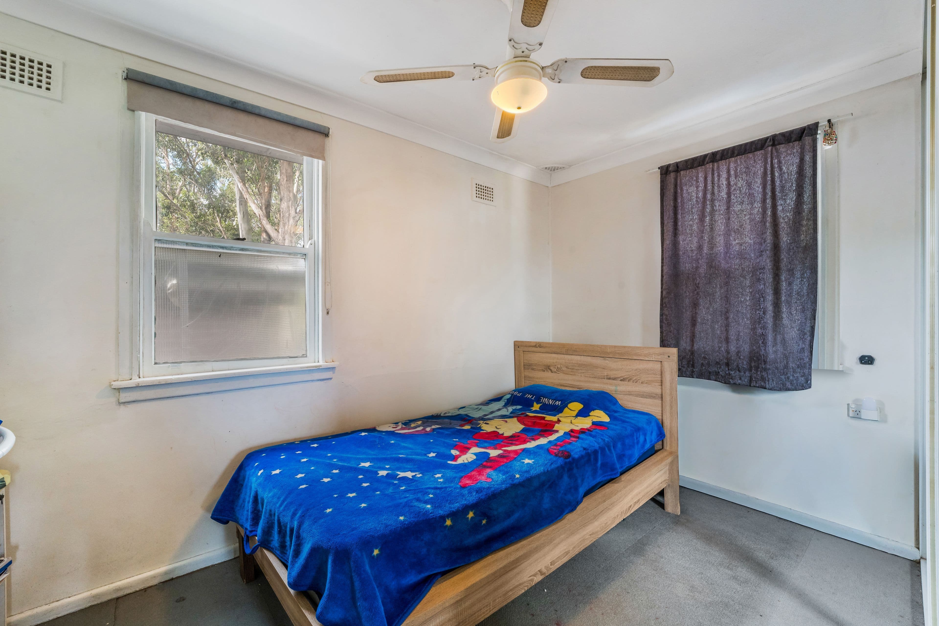 19 & 19a Cartwright Avenue, Busby NSW 2168, Busby - Thumbnail 8
