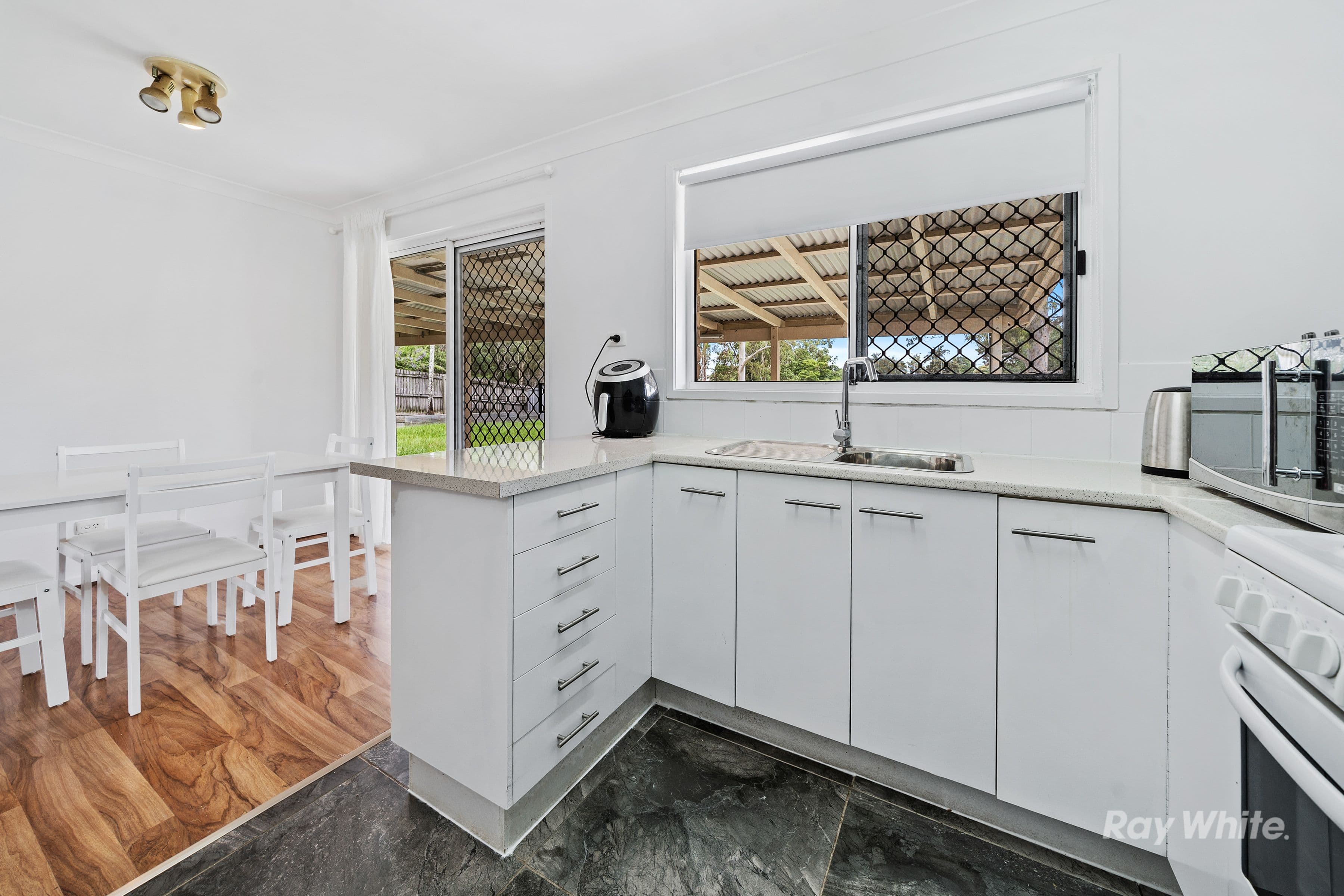11 Fleet Street, Browns Plains QLD 4118, Browns Plains - Thumbnail 7