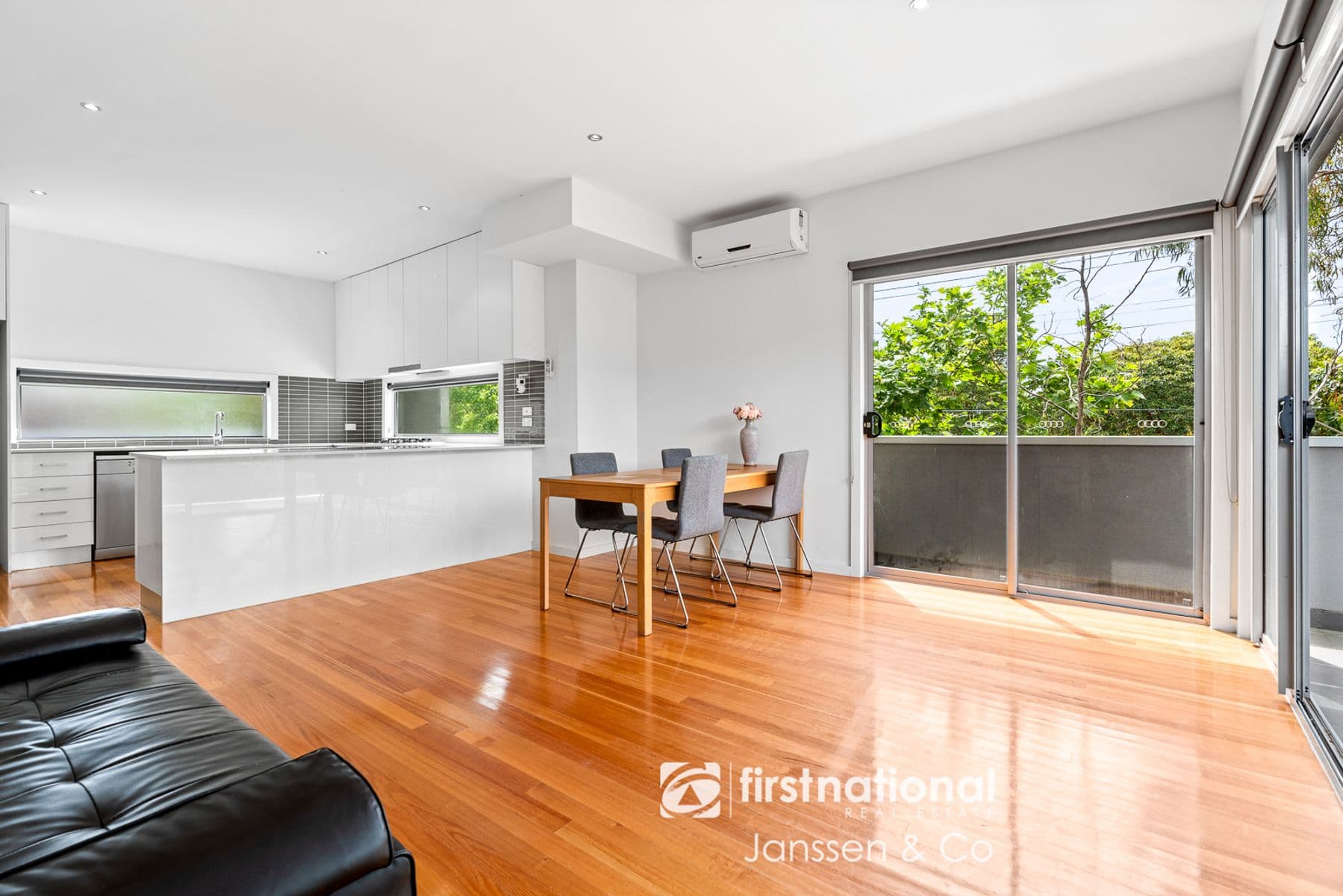 1/1102 Whitehorse Road, Box Hill, VIC 3128, Box Hill - Thumbnail 3