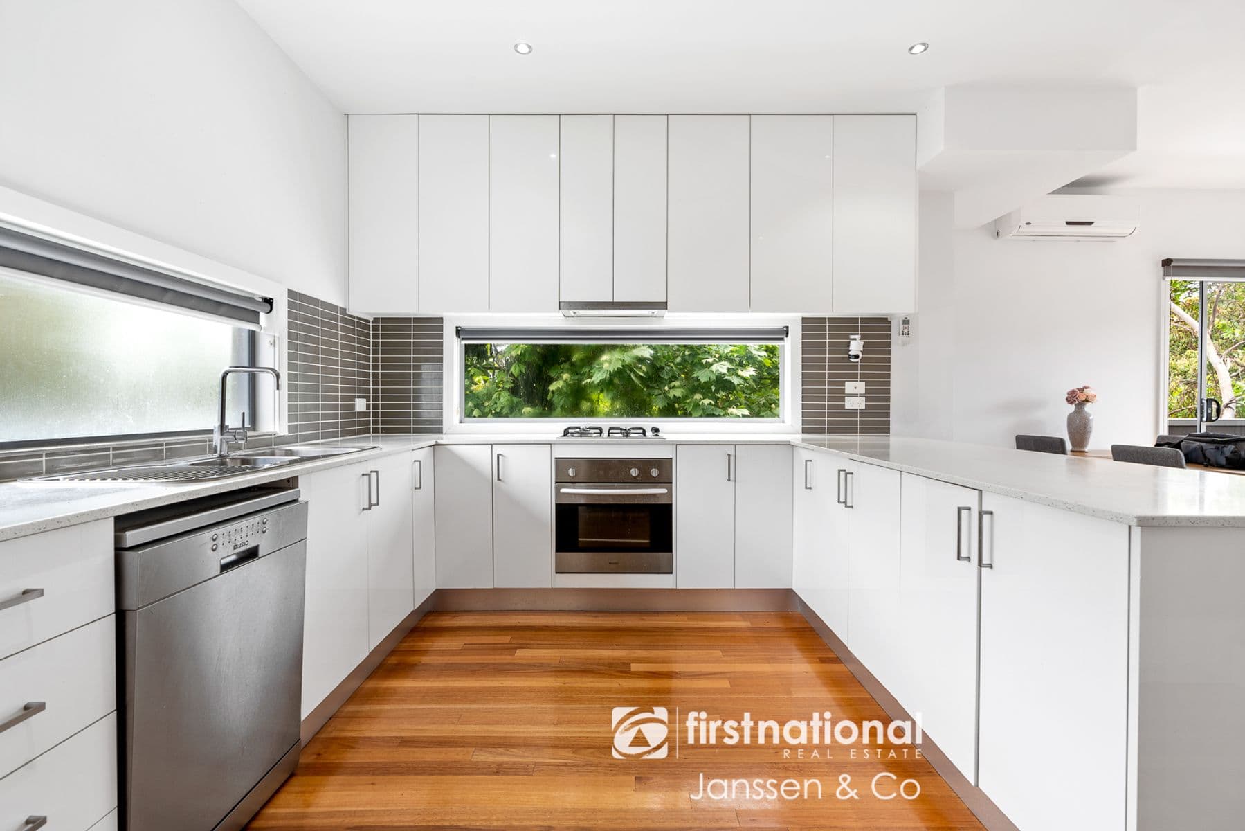 1/1102 Whitehorse Road, Box Hill, VIC 3128, Box Hill - Thumbnail 5