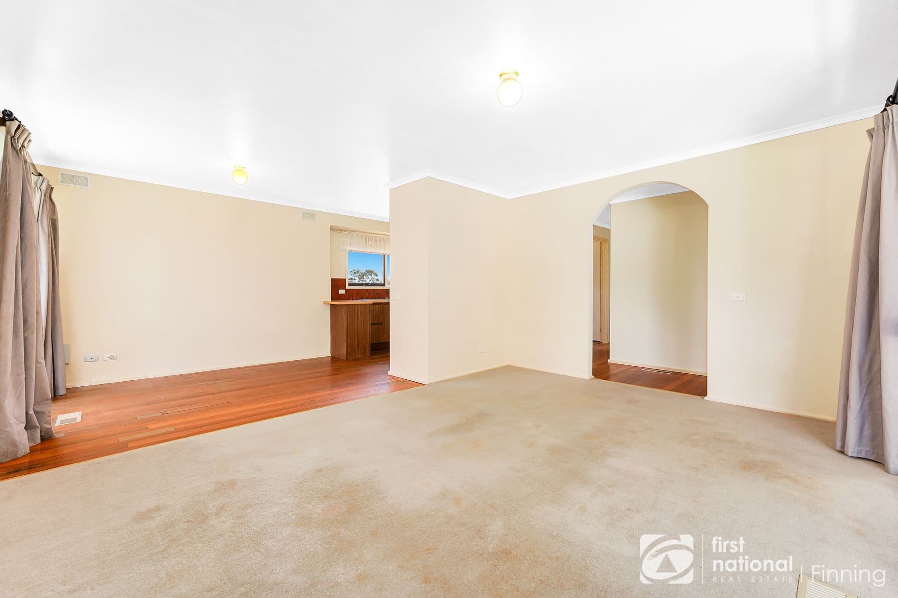 43 Wallace Road, Cranbourne VIC 3977, Cranbourne - Thumbnail 5