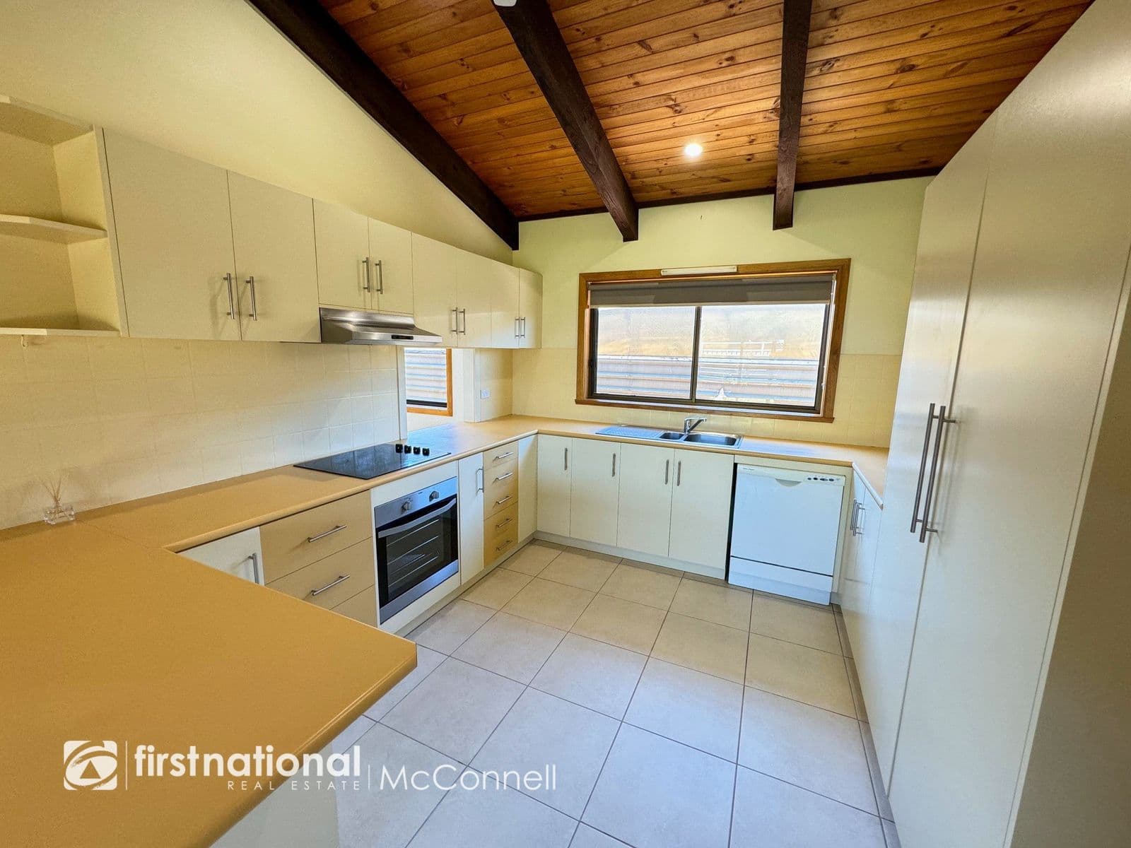 24 Banyule Court, Kyabram VIC 3620, Kyabram - Thumbnail 3