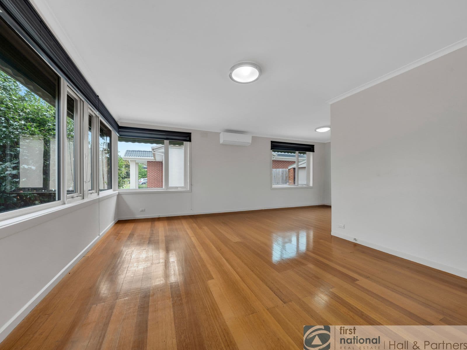 31 Tiverton Drive, Mulgrave VIC 3170, Mulgrave - Thumbnail 4