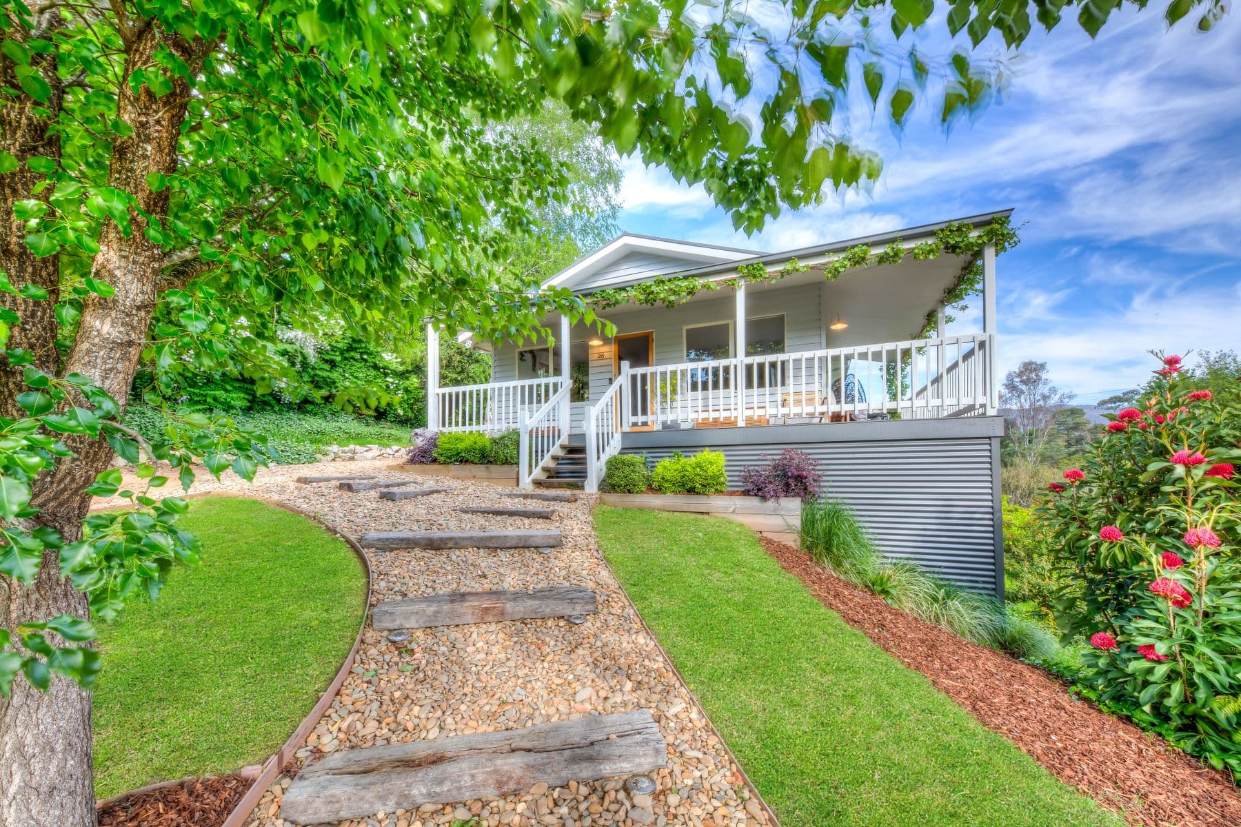 26 Lumley Drive, Bright VIC 3741, Bright - Thumbnail 2