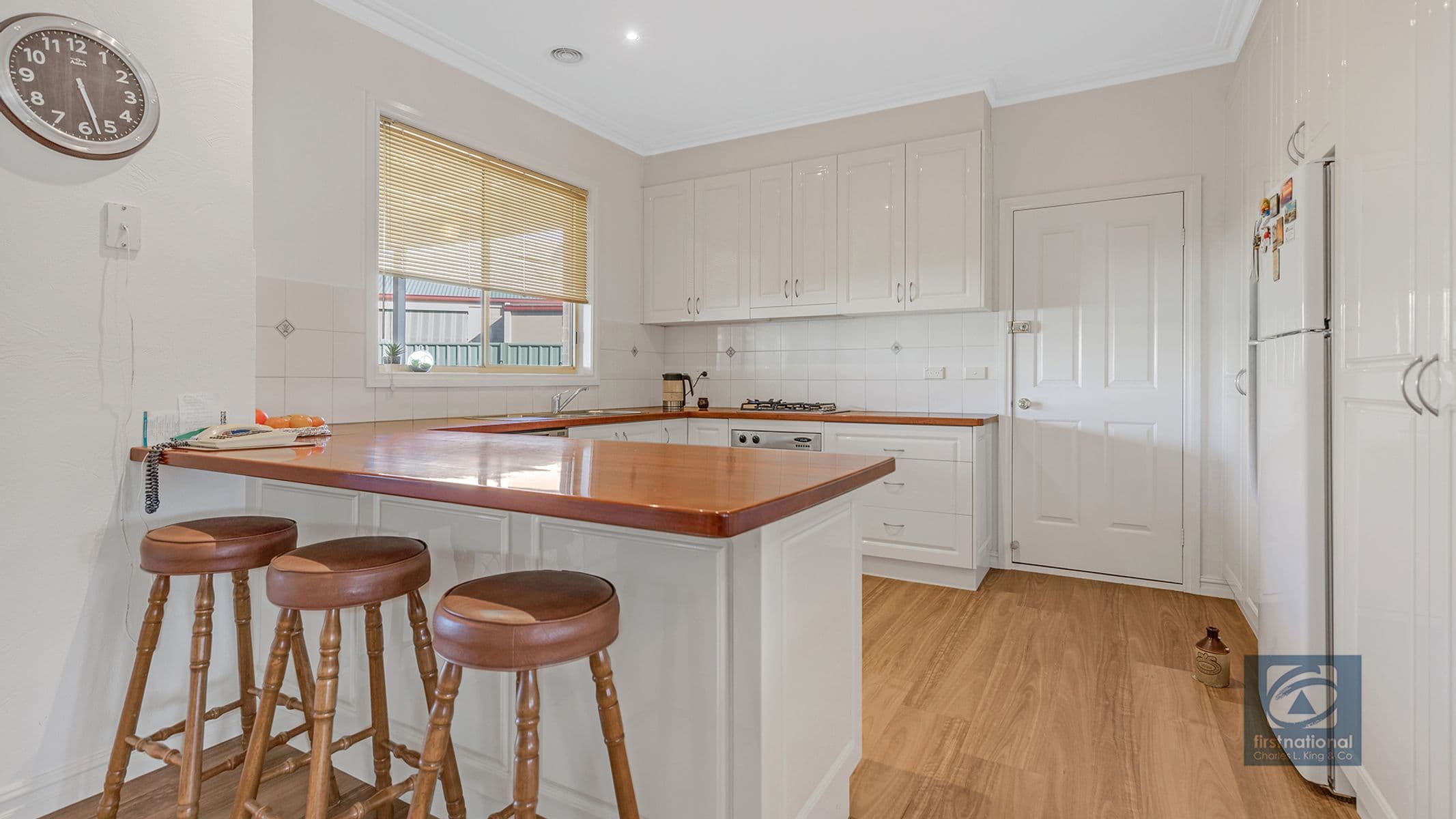 8 John Close, Echuca VIC 3564, Echuca - Thumbnail 2
