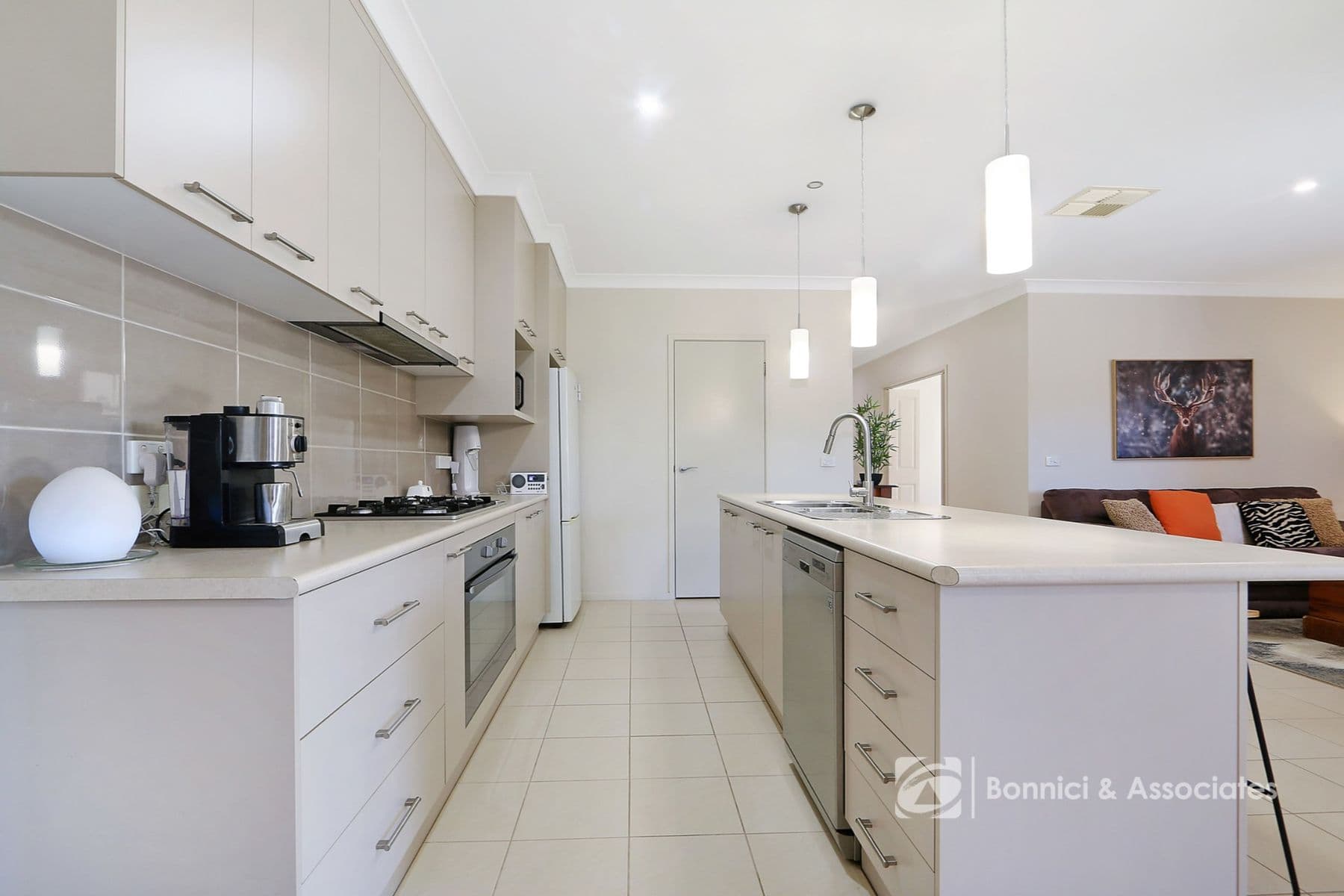 48 Brewer Drive, West Wodonga VIC 3690, West Wodonga - Thumbnail 3