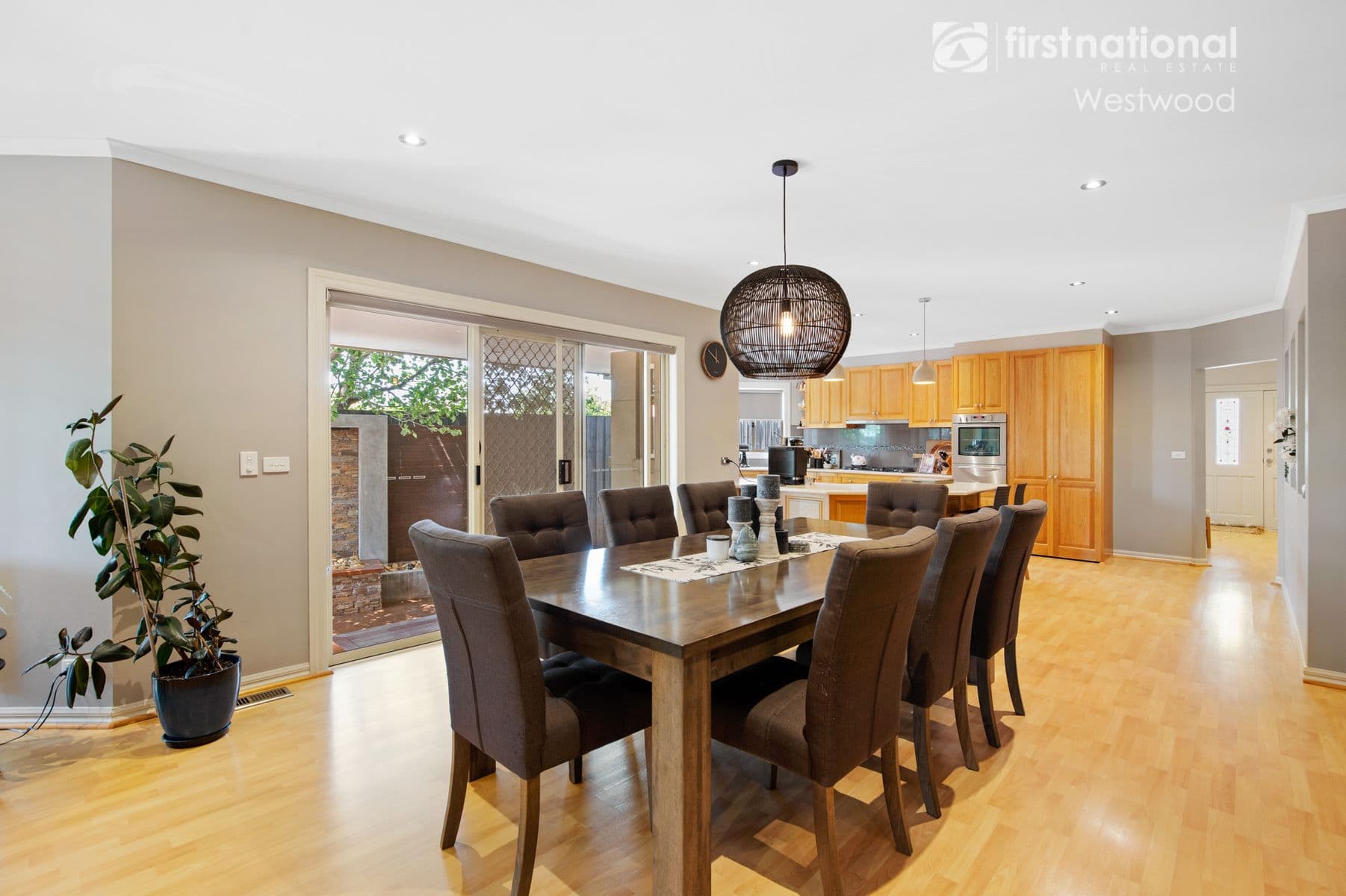 9 Nicholson Close, Werribee VIC 3030, Werribee - Thumbnail 6