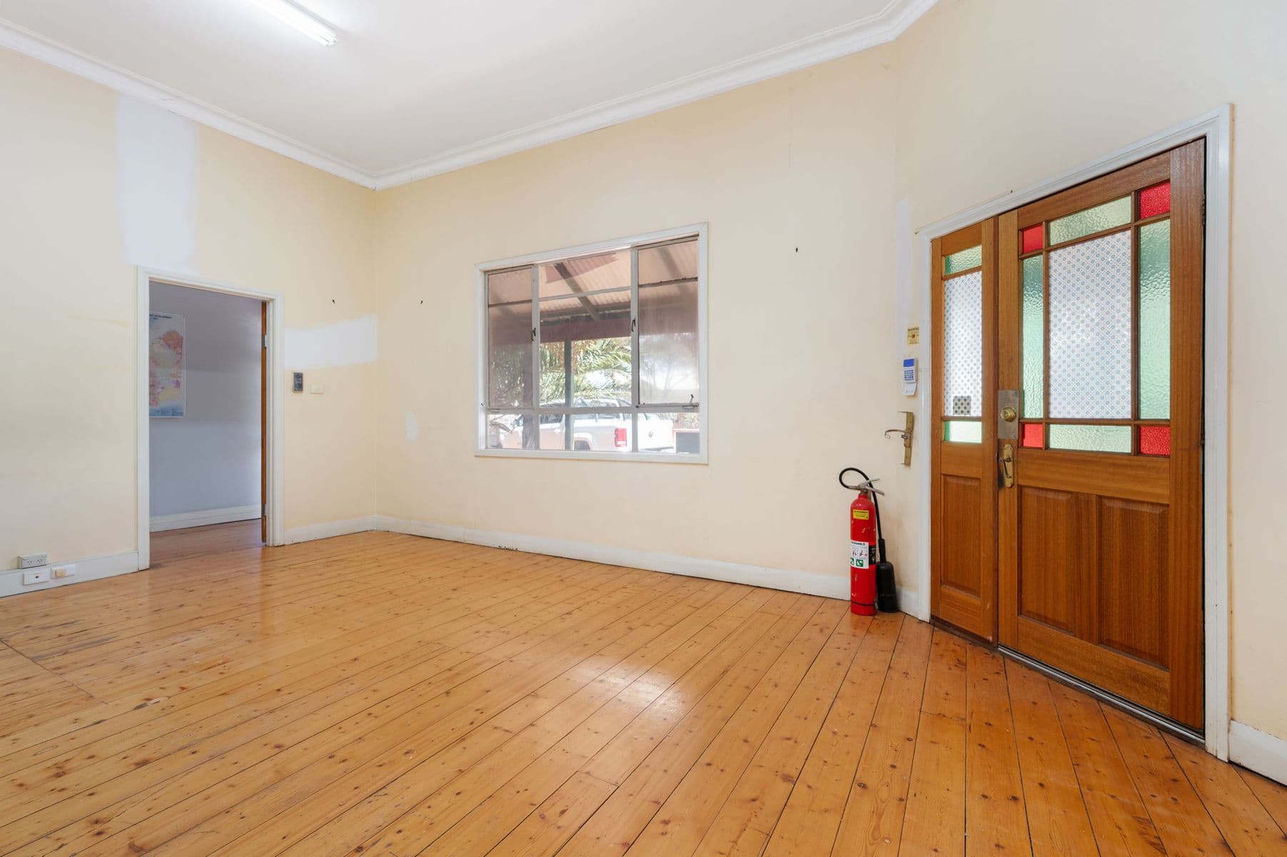 17 Dugan Street, Kalgoorlie WA 6430, Kalgoorlie - Thumbnail 4