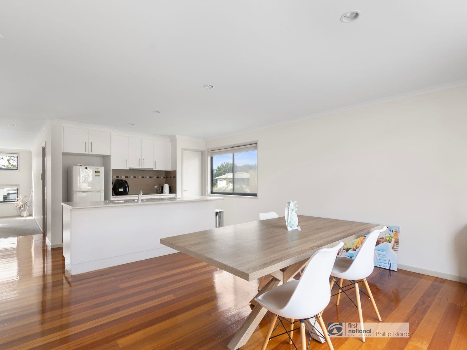 18 Kenwyn Court, Cowes VIC 3922, Cowes - Thumbnail 2