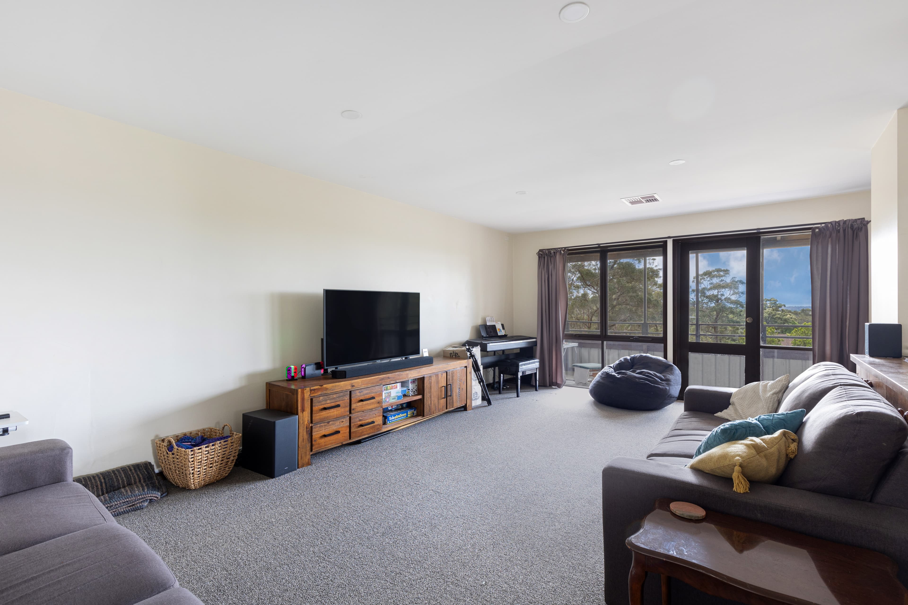 67 Deloraine Drive, LEONAY, Leonay - Thumbnail 5