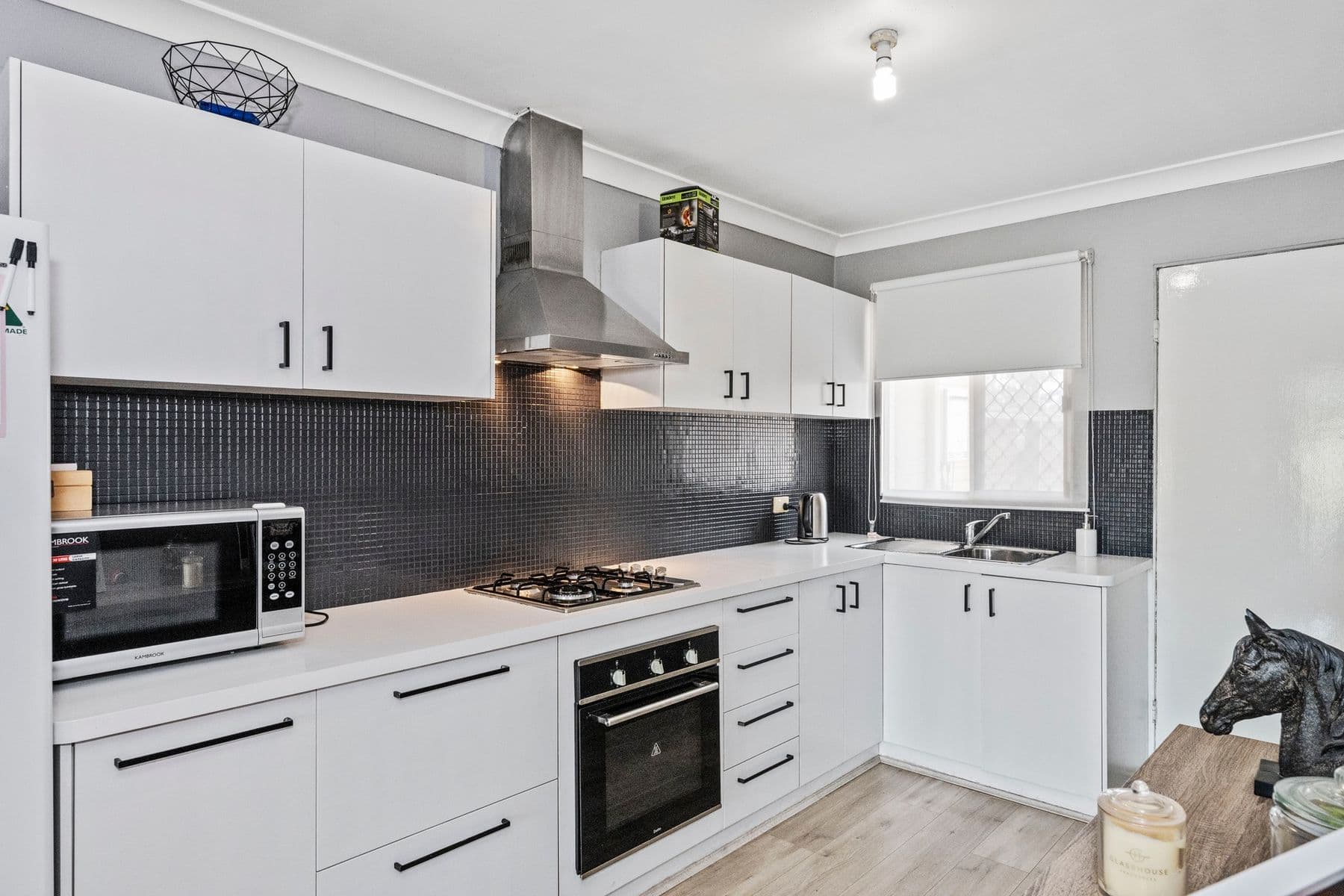 2/5 Uldina Place, Pinjarra WA 6208, Pinjarra - Thumbnail 6