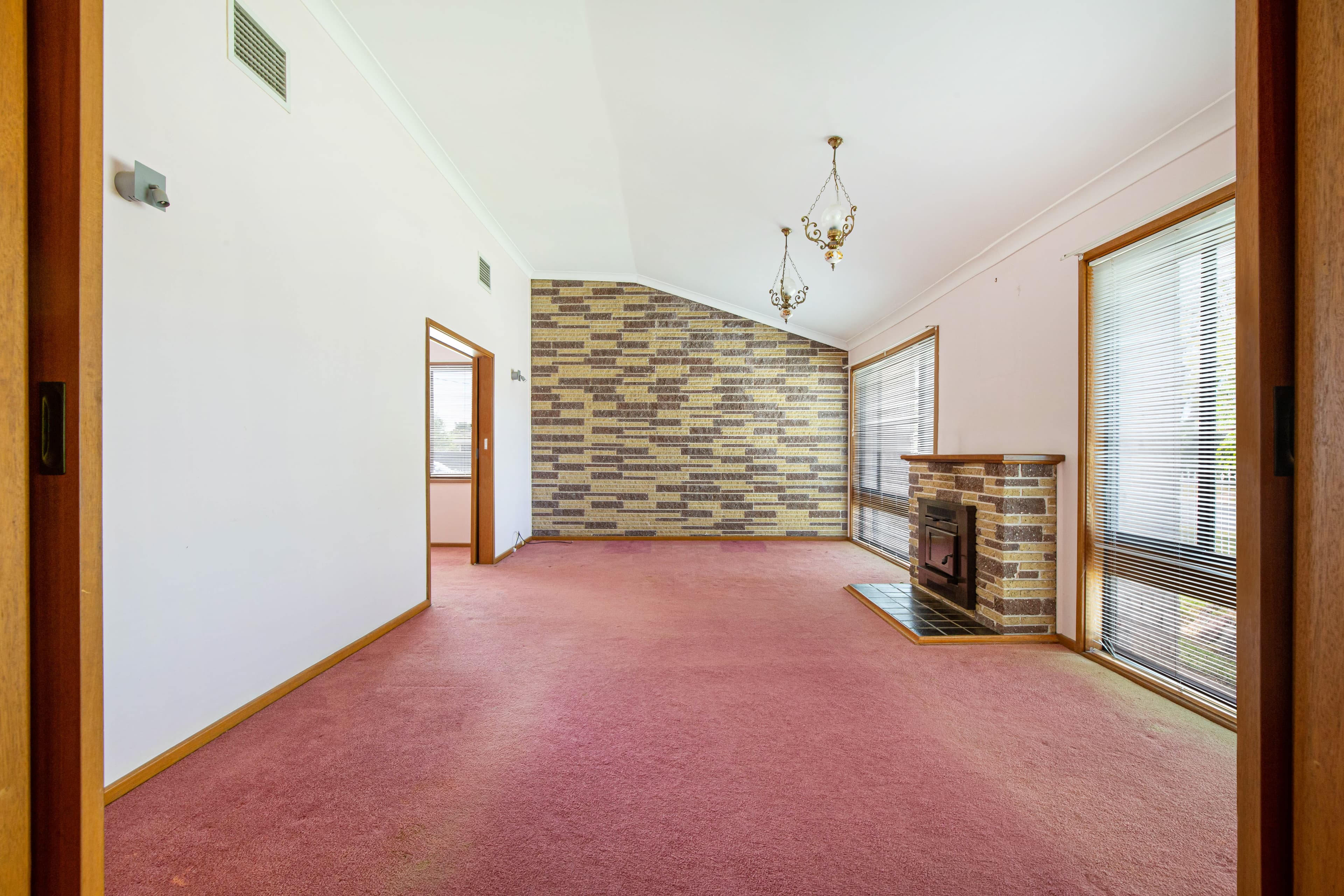2 Chalmers Avenue, EMU PLAINS, Emu Plains - Thumbnail 3