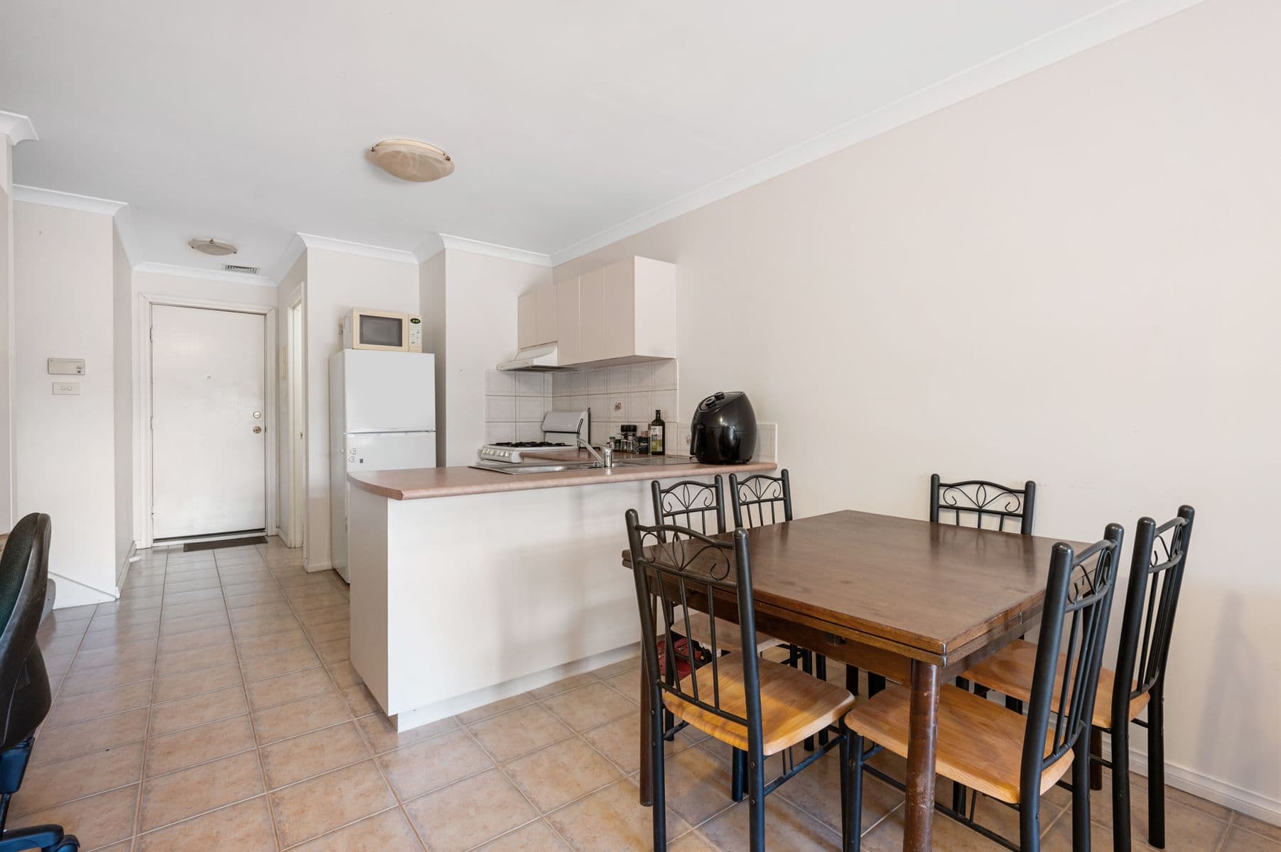 6/12-14 Hanbury Street, Kalgoorlie WA 6430, Kalgoorlie - Thumbnail 3