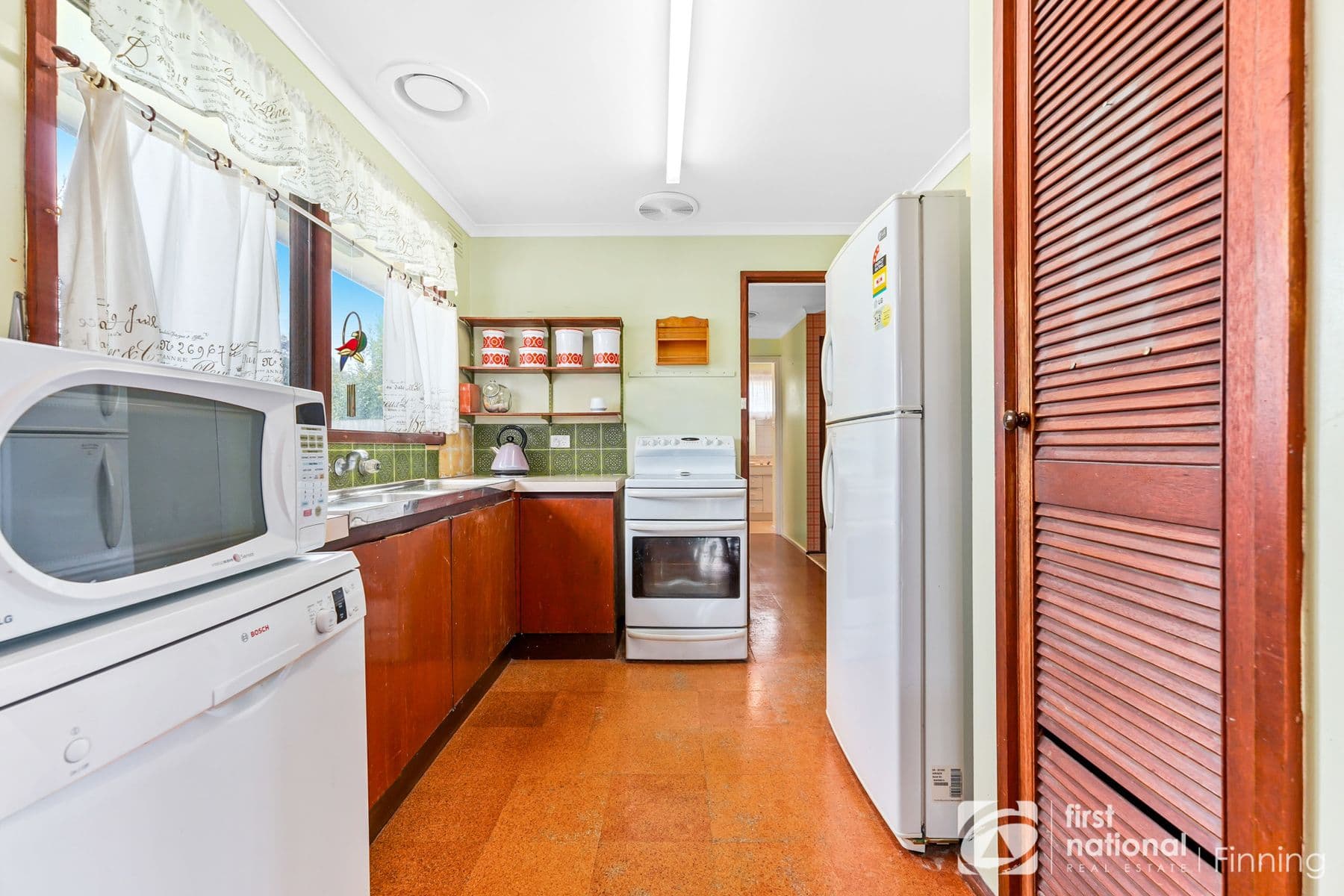 13 Worwong Avenue, Somerville VIC 3912, Somerville - Thumbnail 5